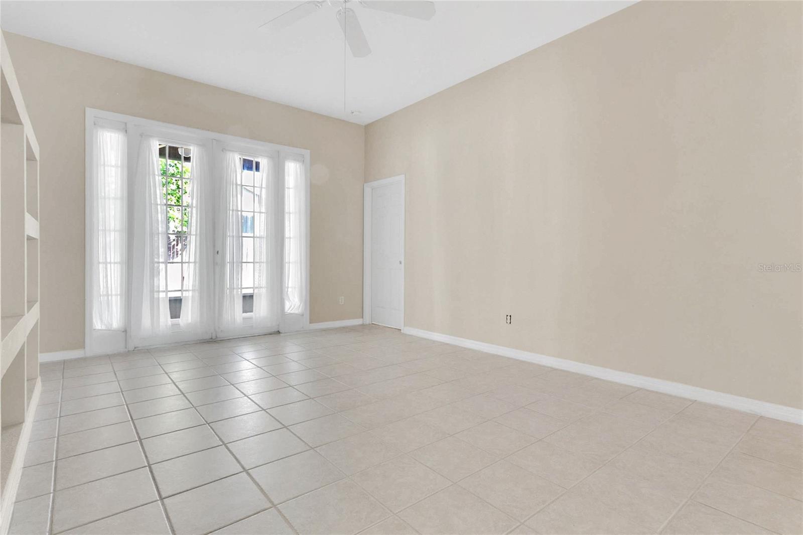 Image 15 of 40 For 3318 Foxcroft Circle