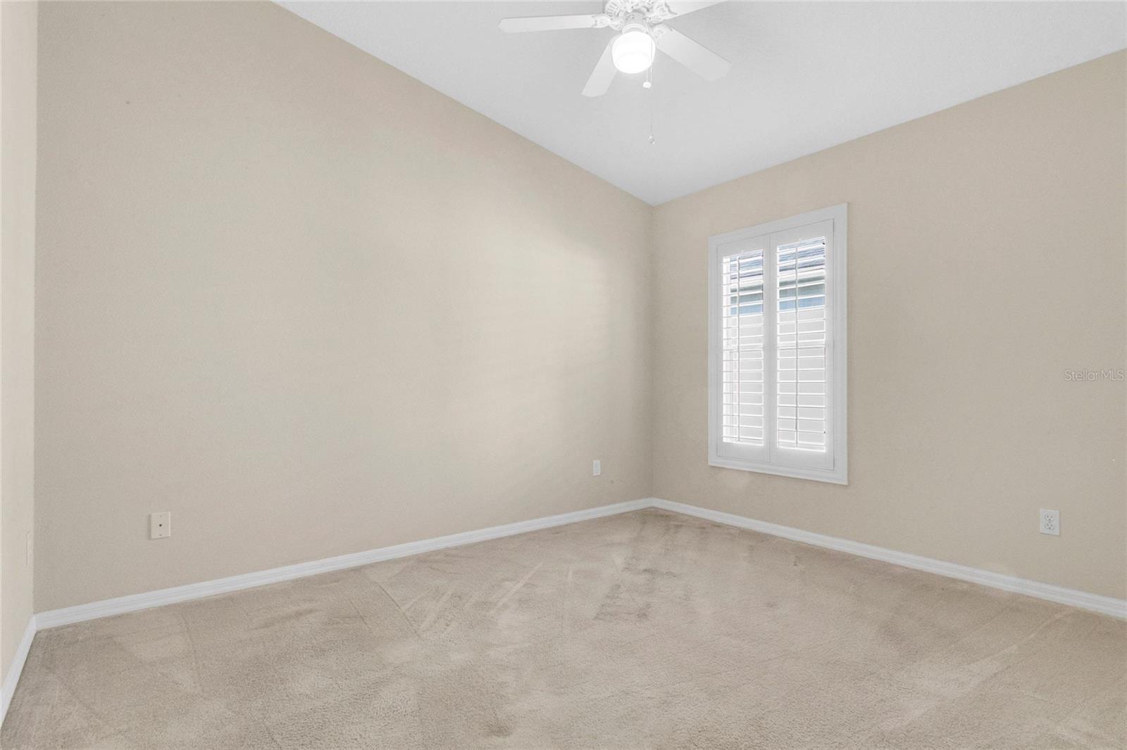 Image 23 of 40 For 3318 Foxcroft Circle
