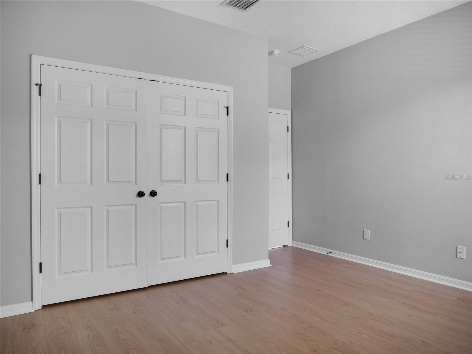 Image 15 of 22 For 15002 Ozzi Street