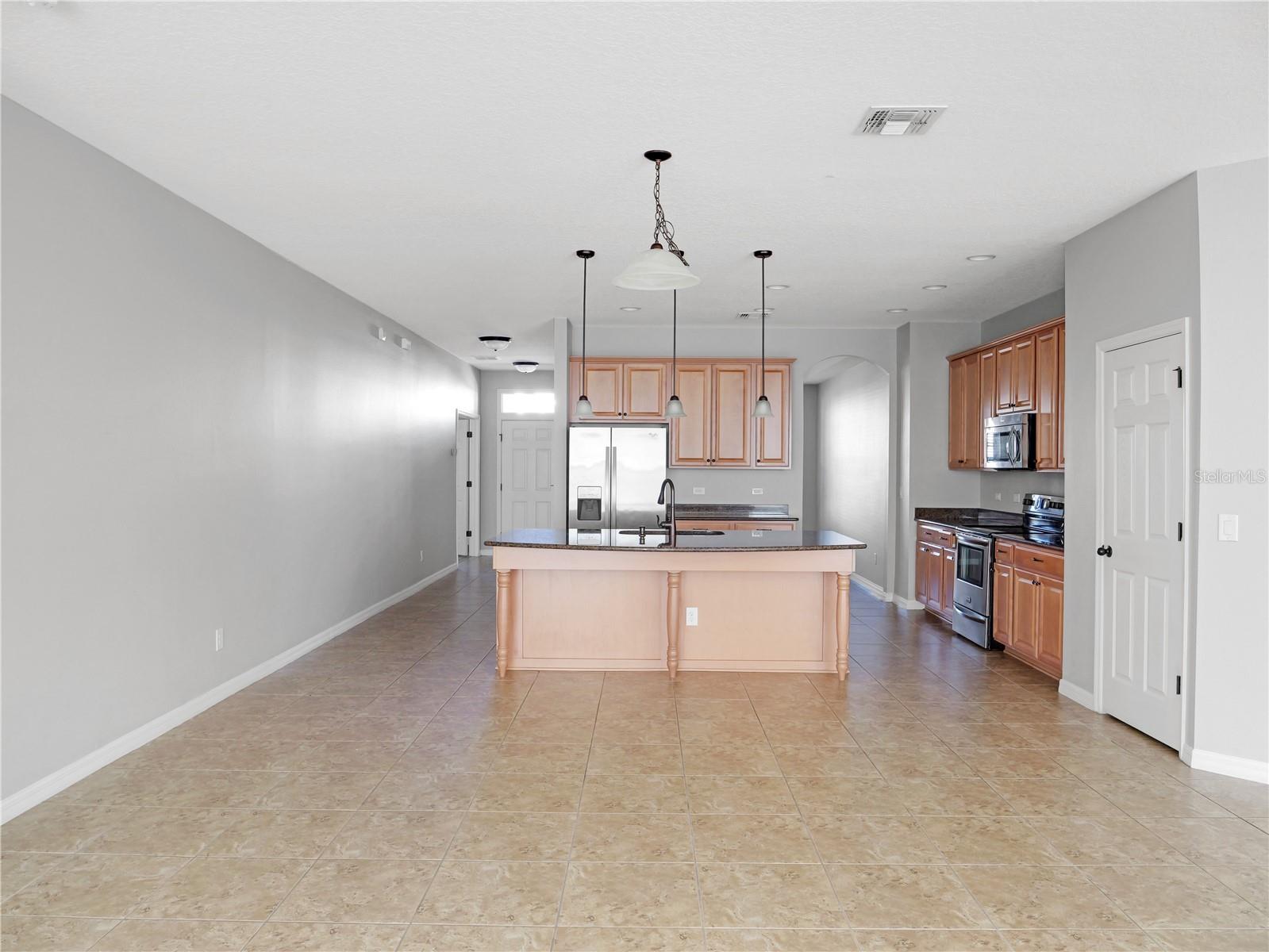 Image 16 of 22 For 15002 Ozzi Street