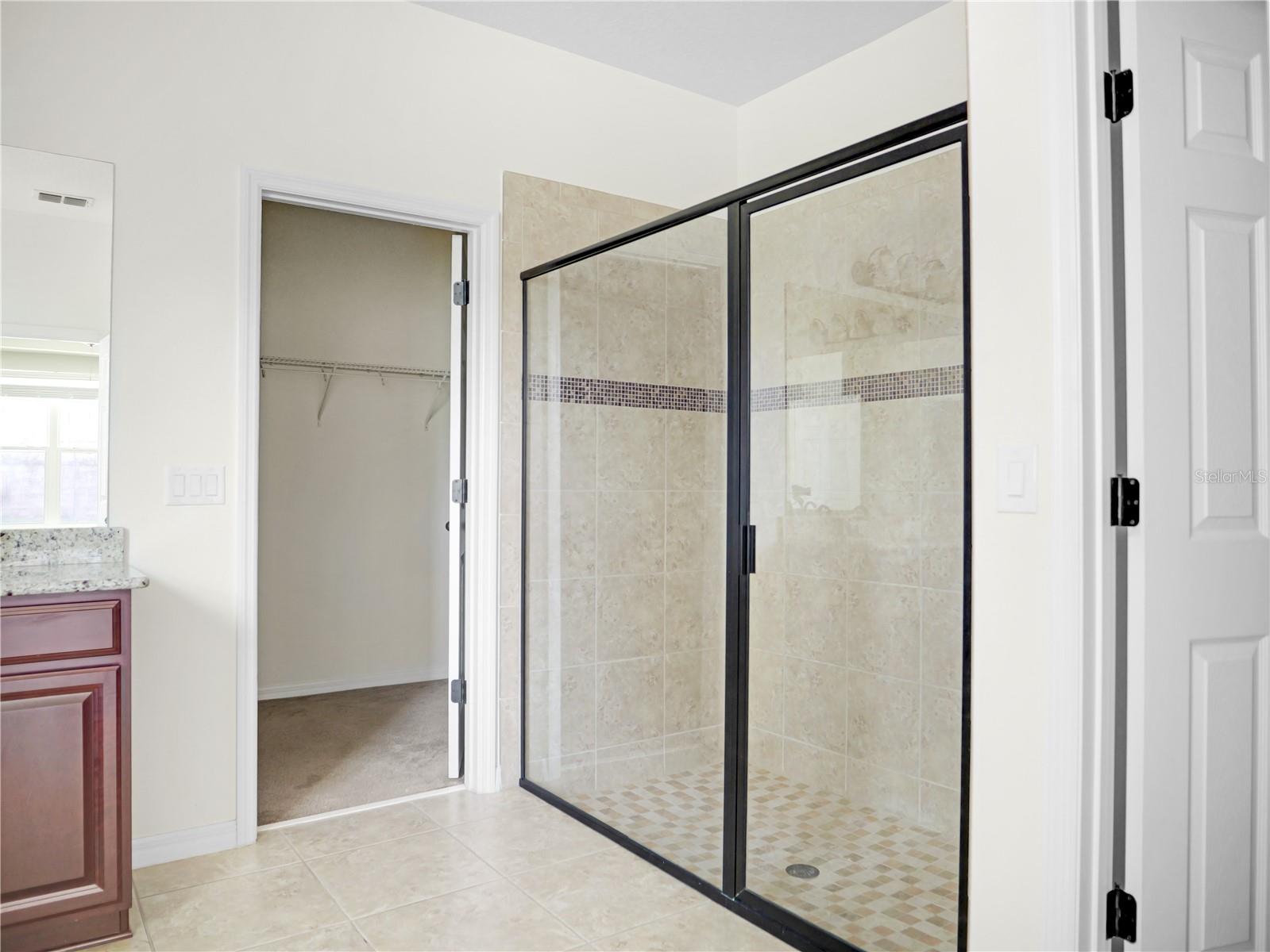 Image 18 of 22 For 15002 Ozzi Street