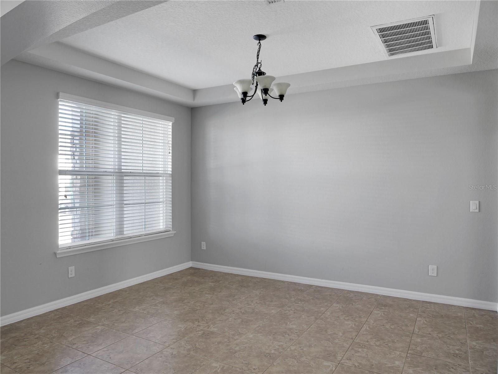 Image 3 of 22 For 15002 Ozzi Street