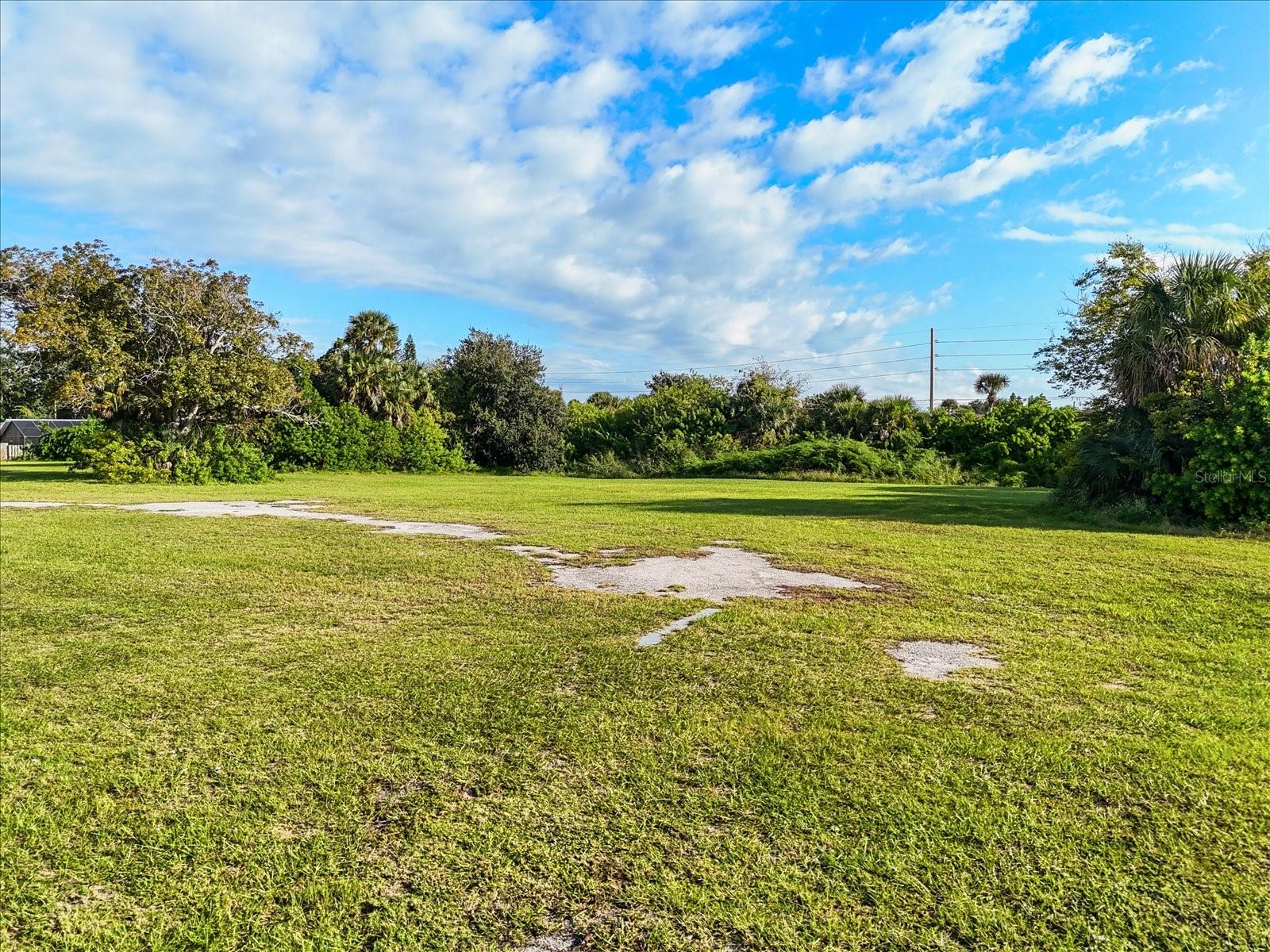 Image 22 of 22 For 1771 Ridge Wood Avenue