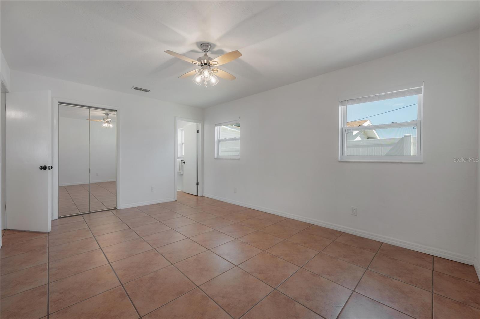 Image 23 of 52 For 5333 53rd Street N
