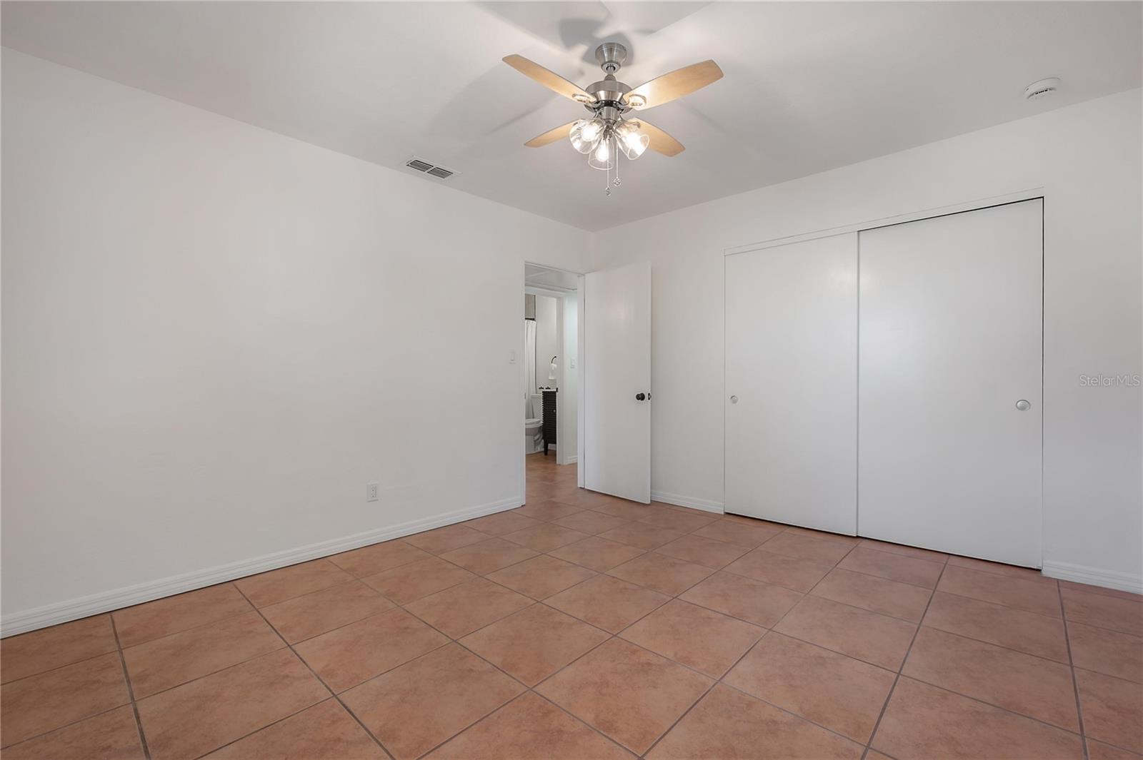 Image 37 of 52 For 5333 53rd Street N