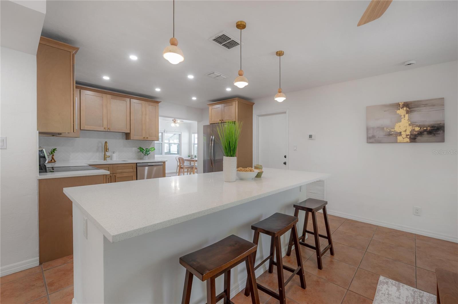 Image 7 of 52 For 5333 53rd Street N