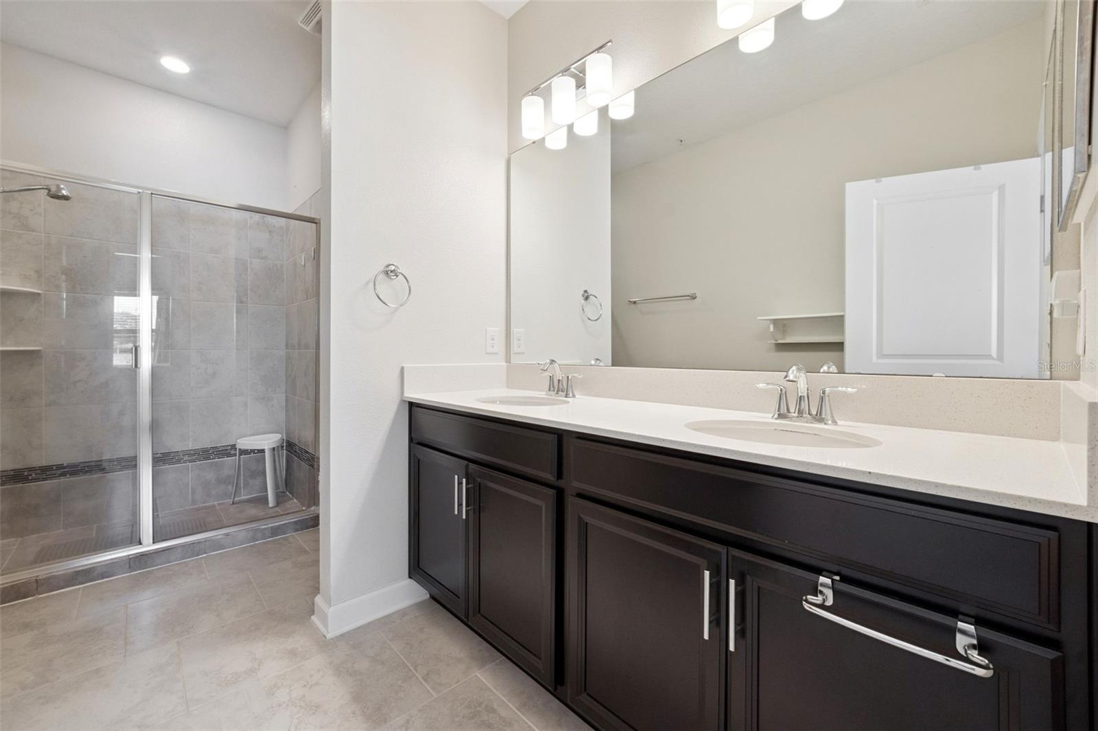 Image 13 of 34 For 3569 Belland Circle C
