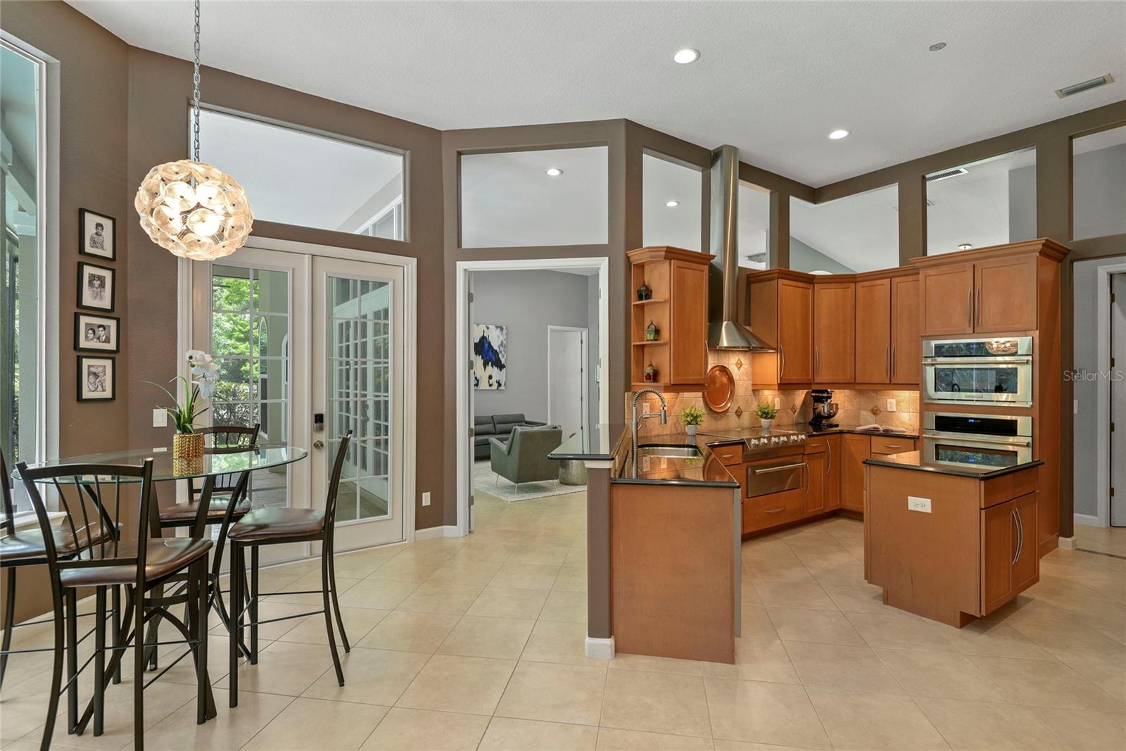 Image 12 of 43 For 628 Longmeadow Circle