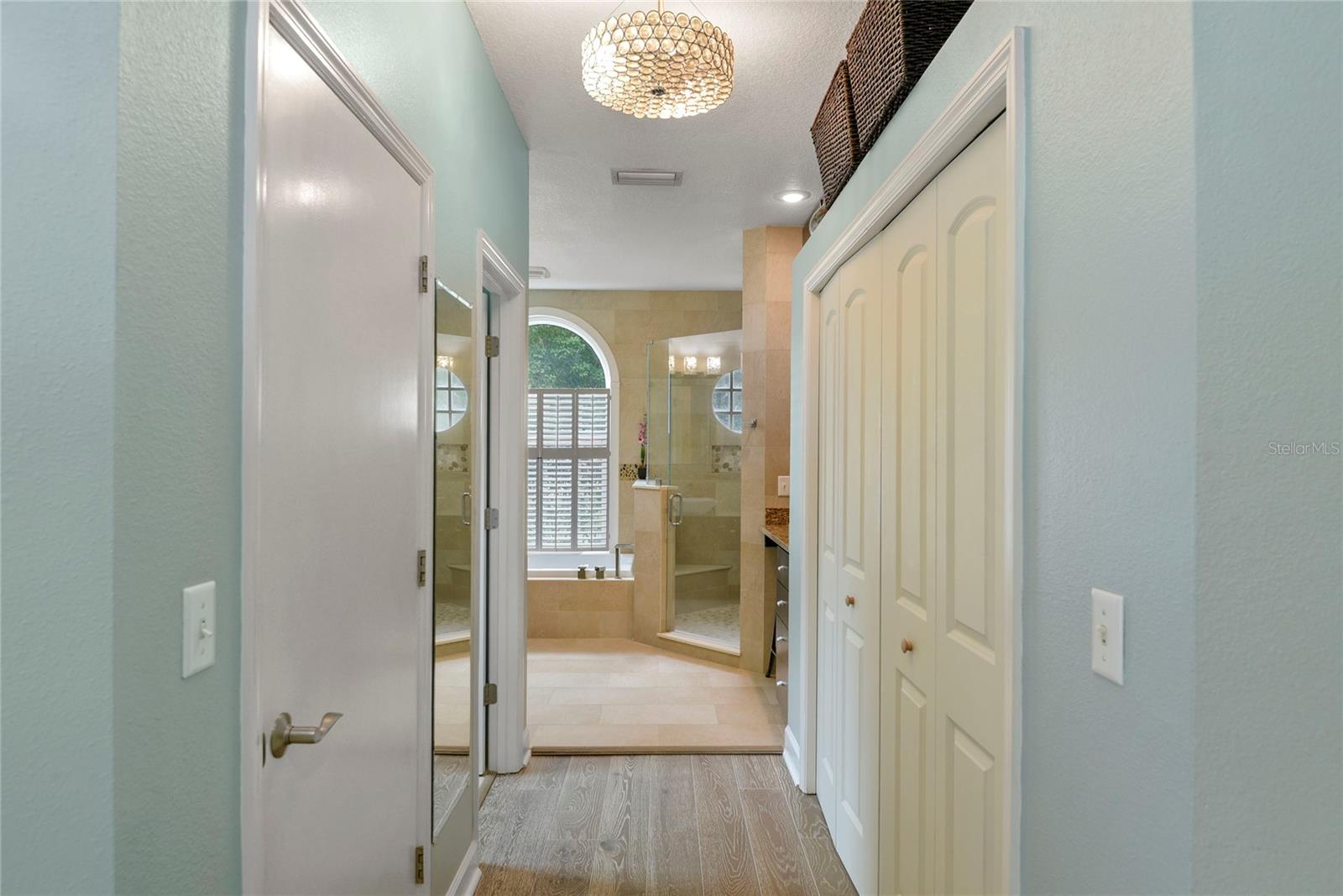 Image 26 of 43 For 628 Longmeadow Circle