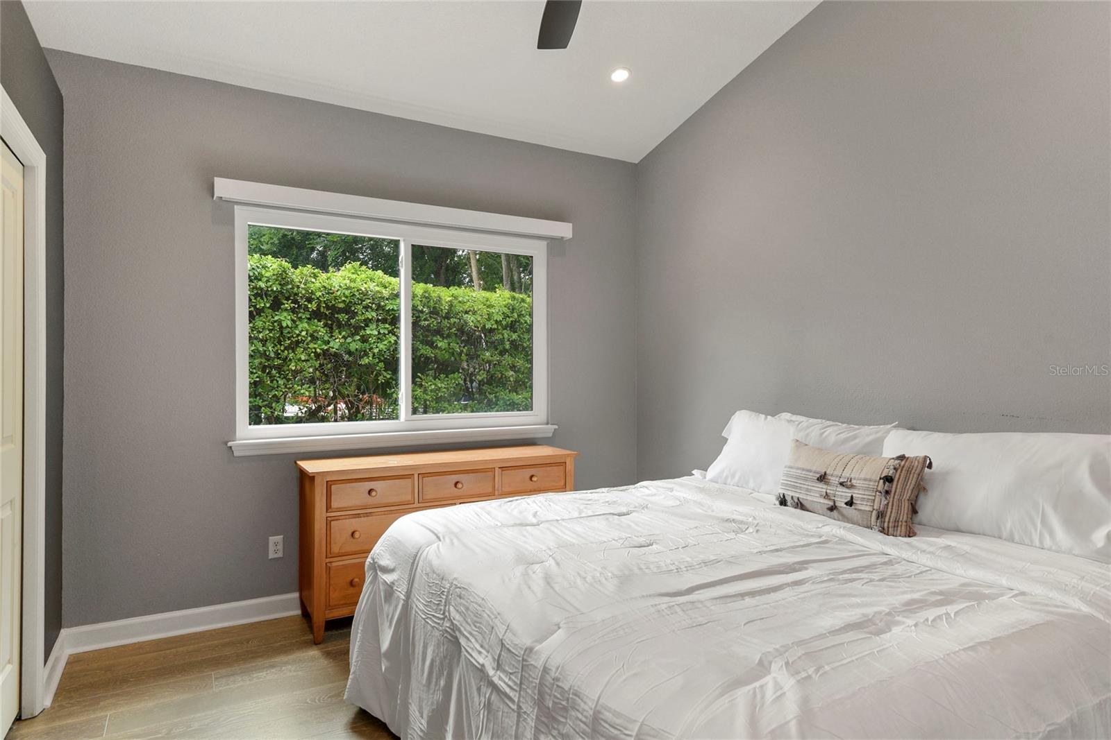 Image 32 of 43 For 628 Longmeadow Circle