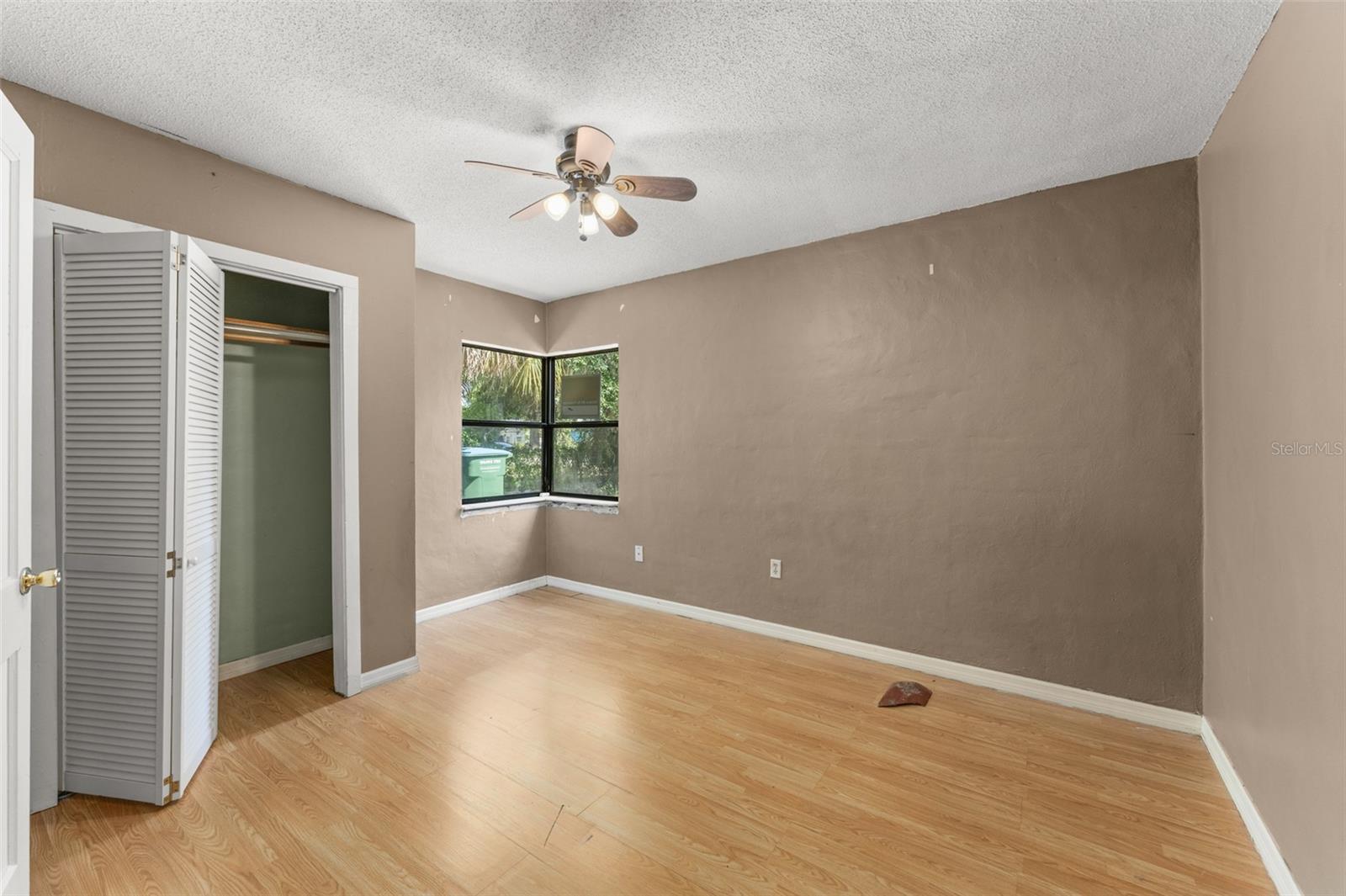 Image 15 of 36 For 721 Dunbar Street
