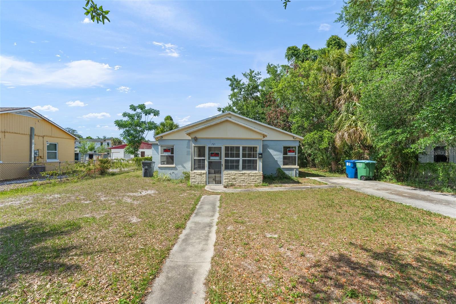 Image 2 of 36 For 721 Dunbar Street