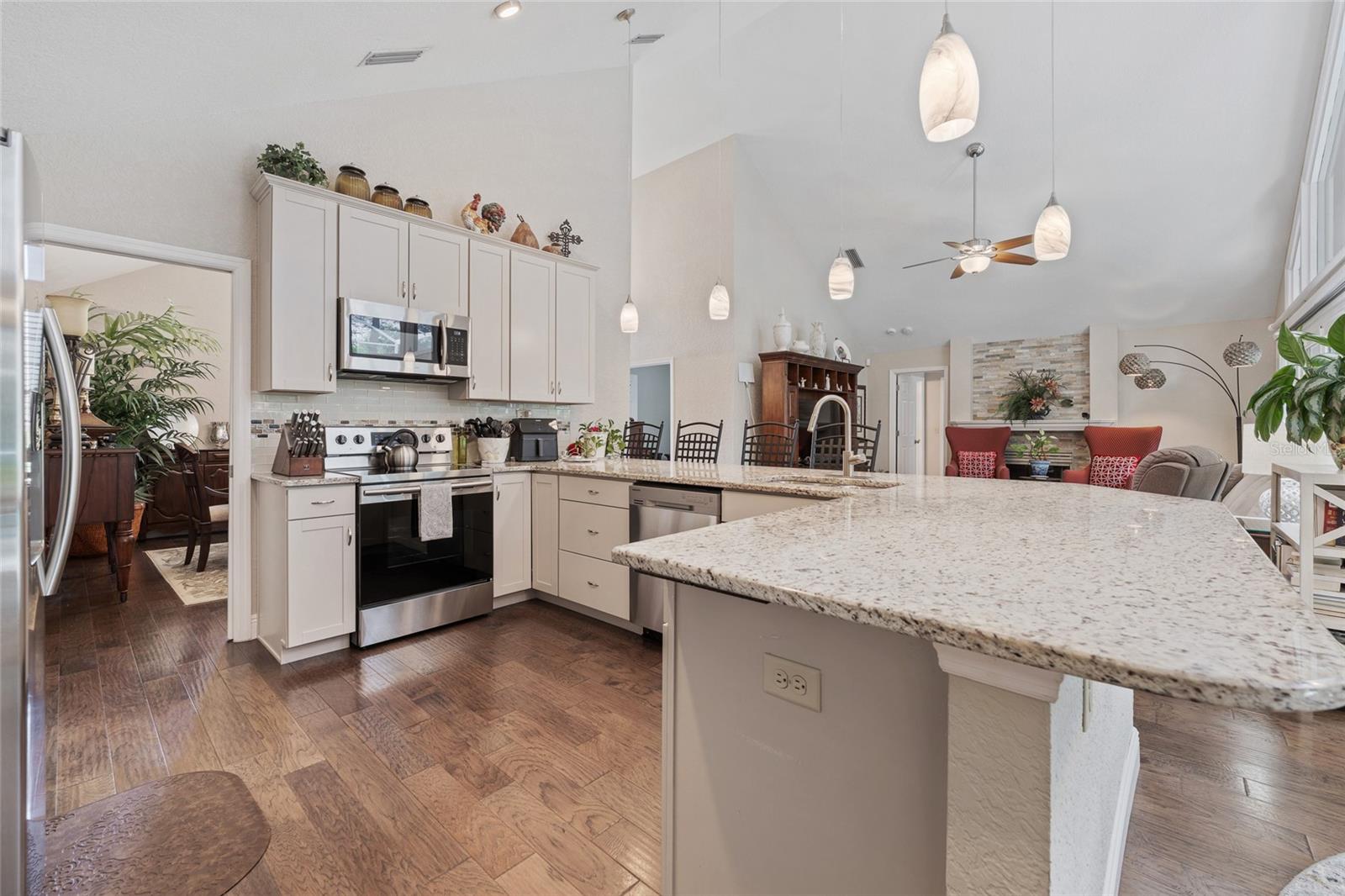 Image 12 of 42 For 804 Eagle Claw Court
