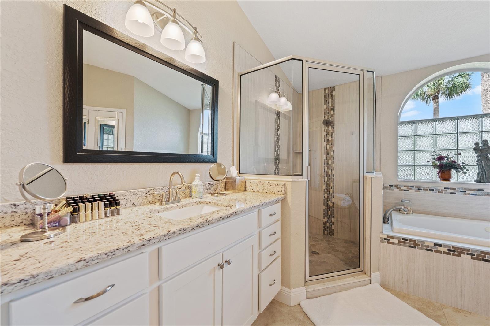 Image 20 of 42 For 804 Eagle Claw Court