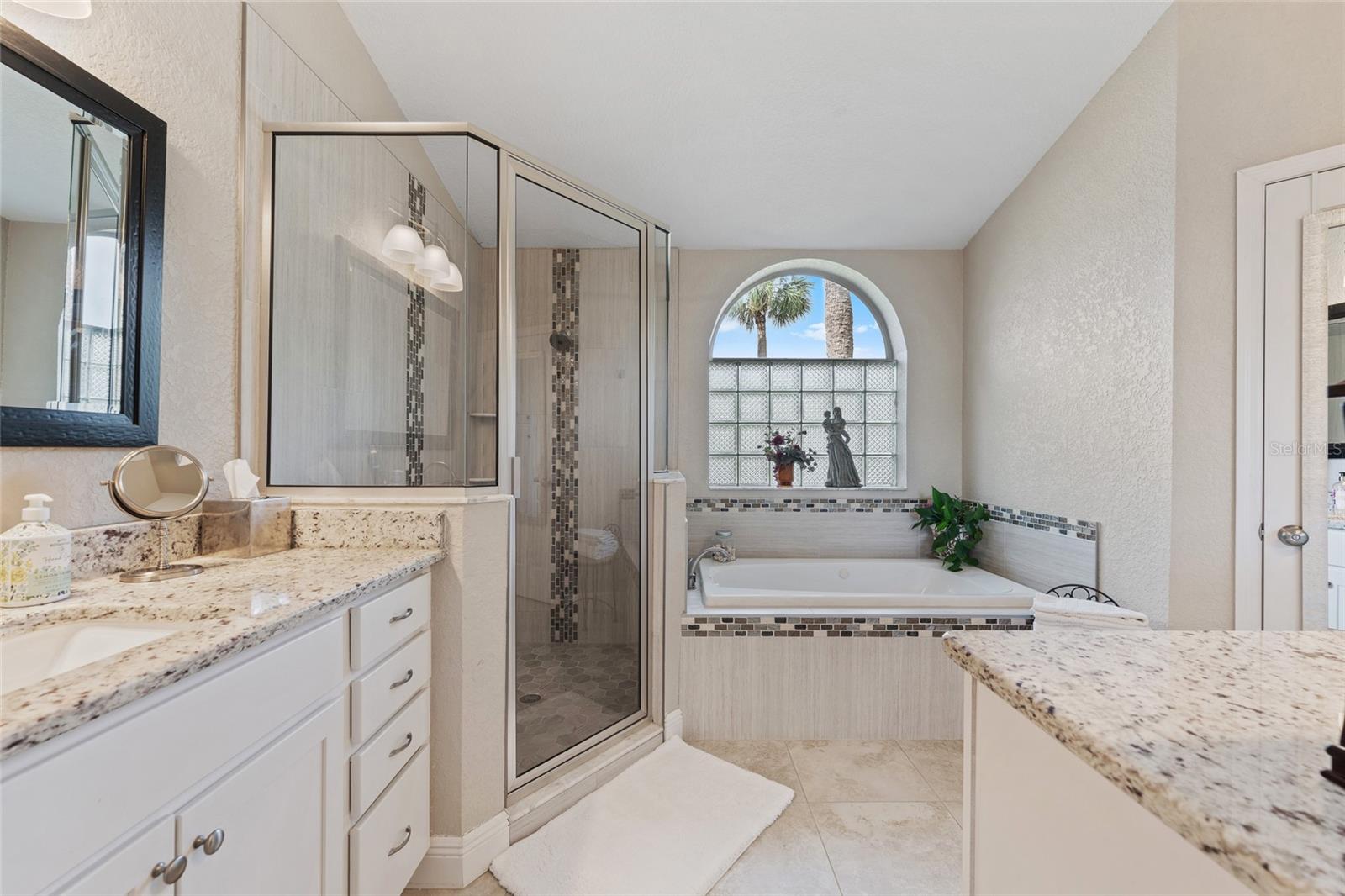 Image 21 of 42 For 804 Eagle Claw Court