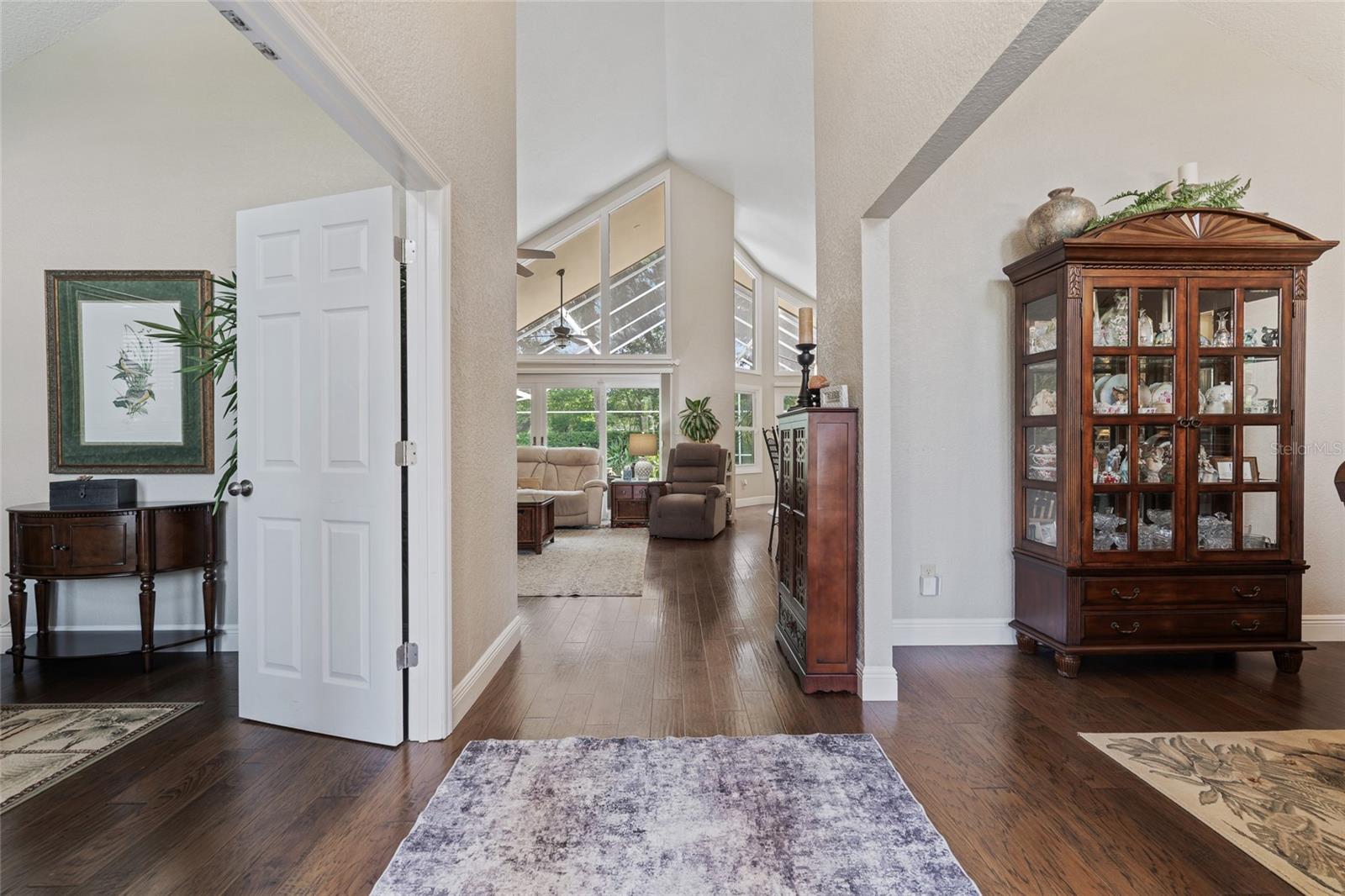 Image 5 of 42 For 804 Eagle Claw Court