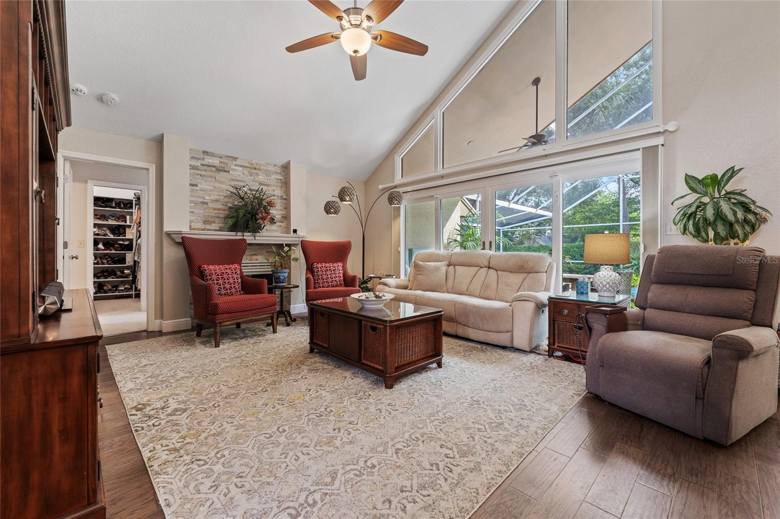 Image 8 of 42 For 804 Eagle Claw Court