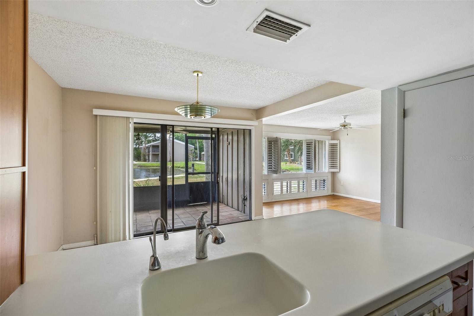 Image 12 of 43 For 5950 Peregrine Avenue 22f