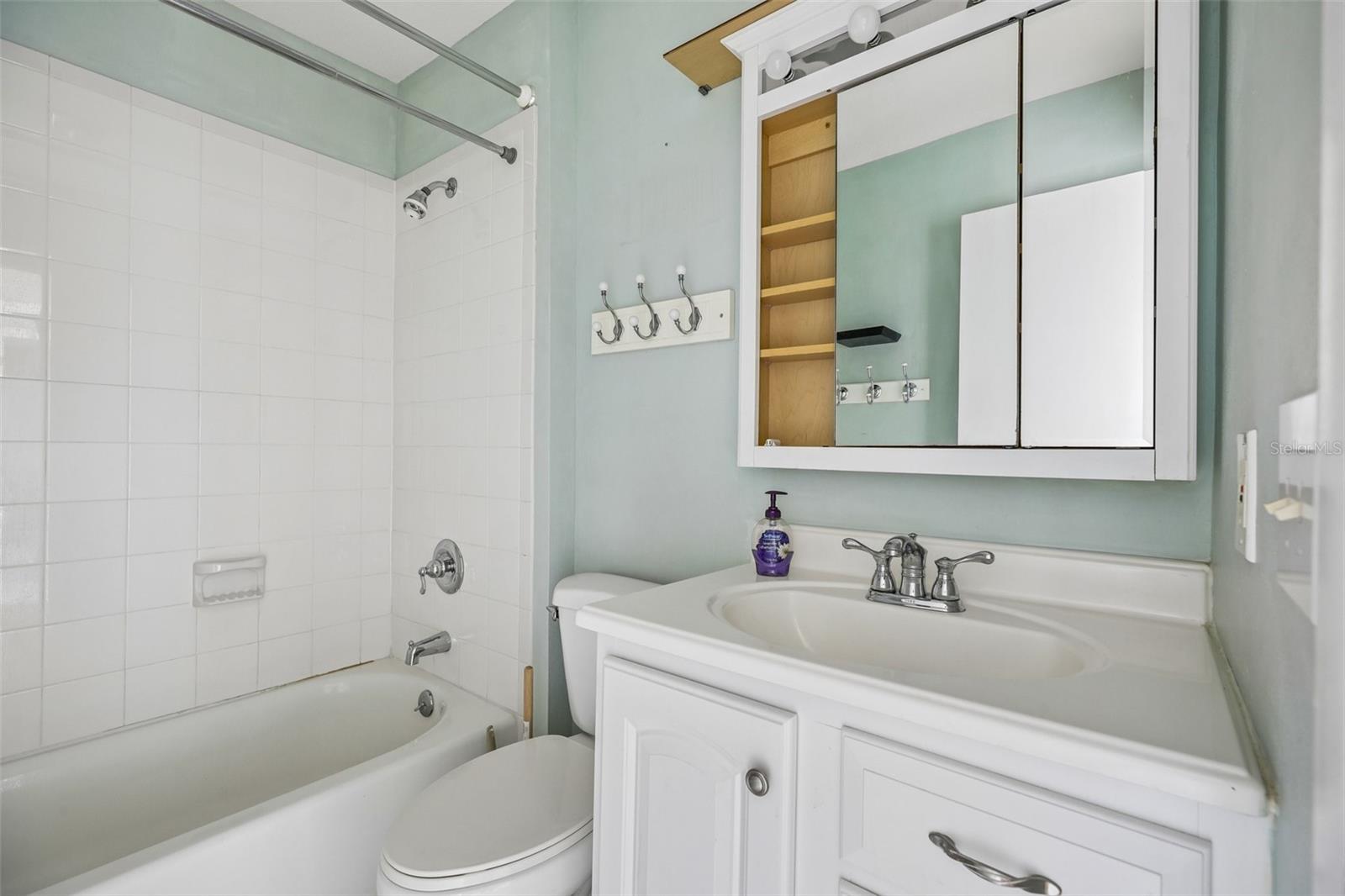 Image 20 of 43 For 5950 Peregrine Avenue 22f