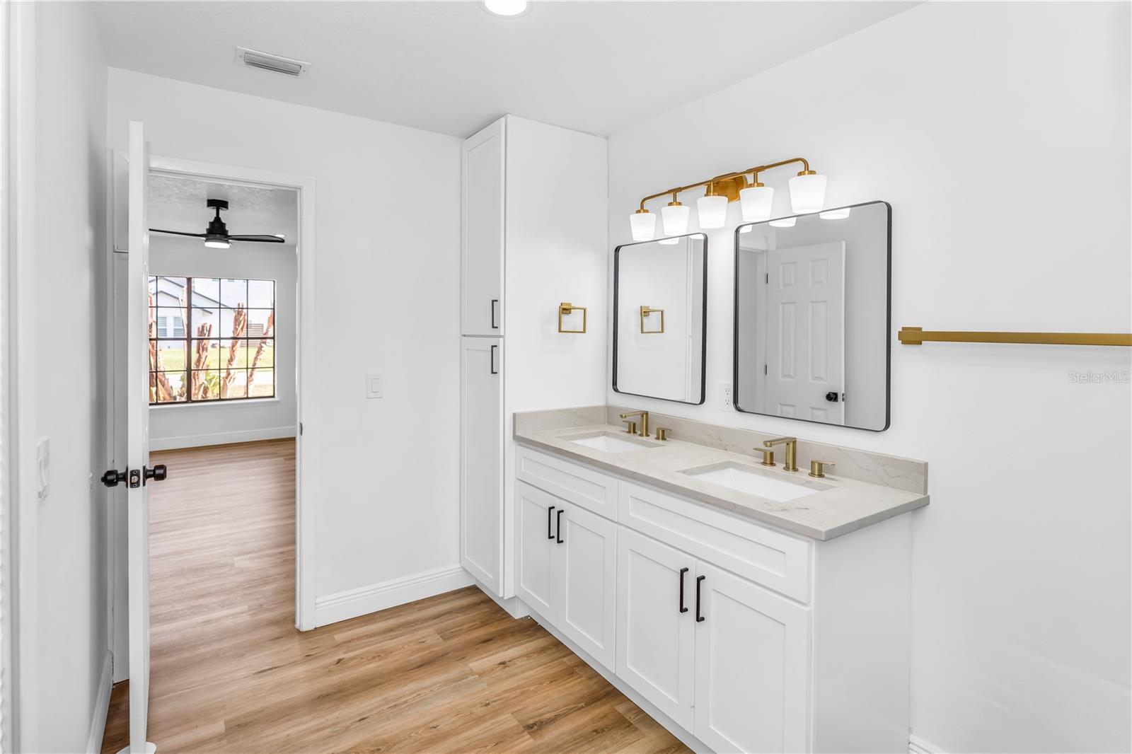 Image 11 of 31 For 4845 Hawley Road