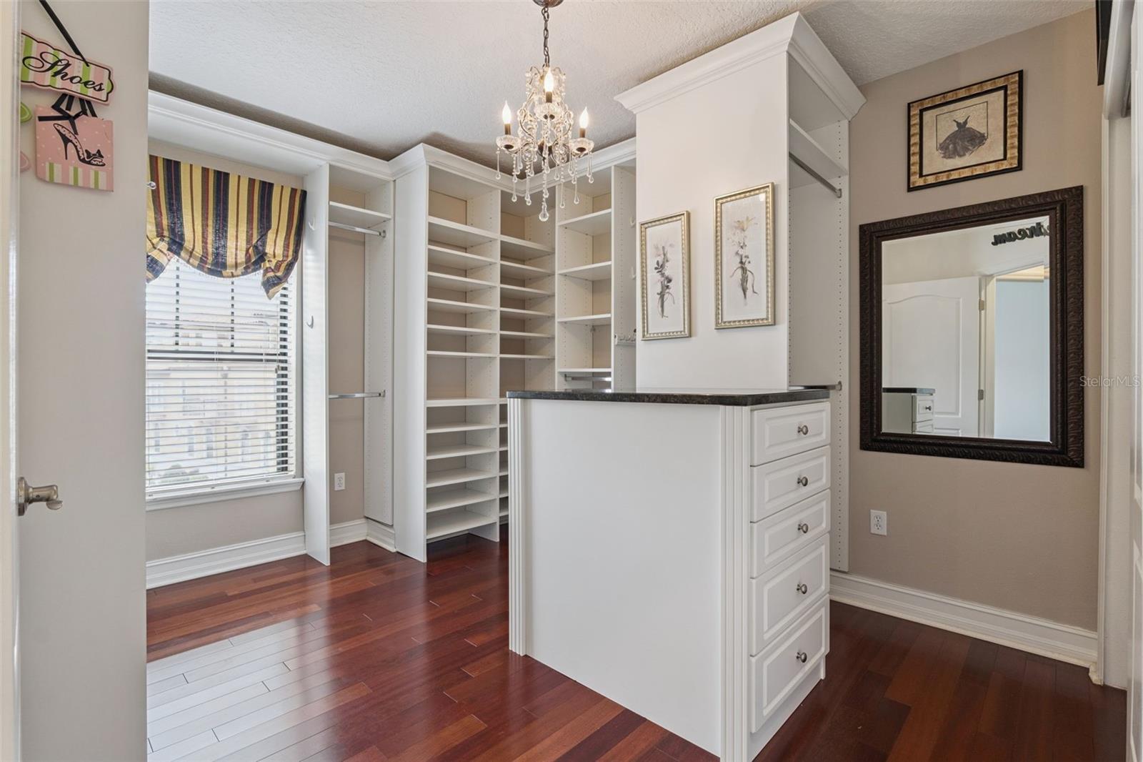 Image 36 of 56 For 4336 Messina Drive