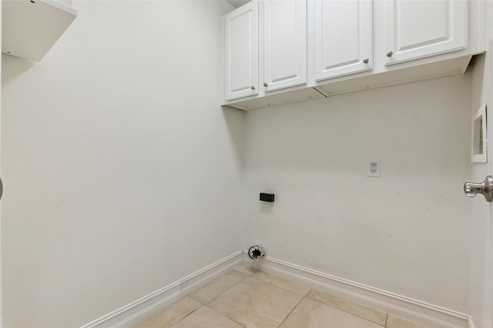 Image 39 of 56 For 4336 Messina Drive