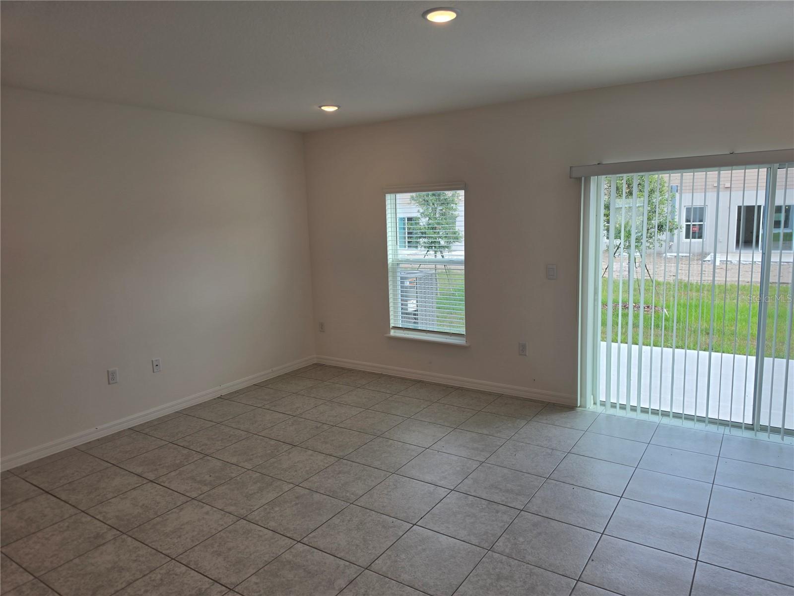 Image 10 of 55 For 3600 Summit View Way