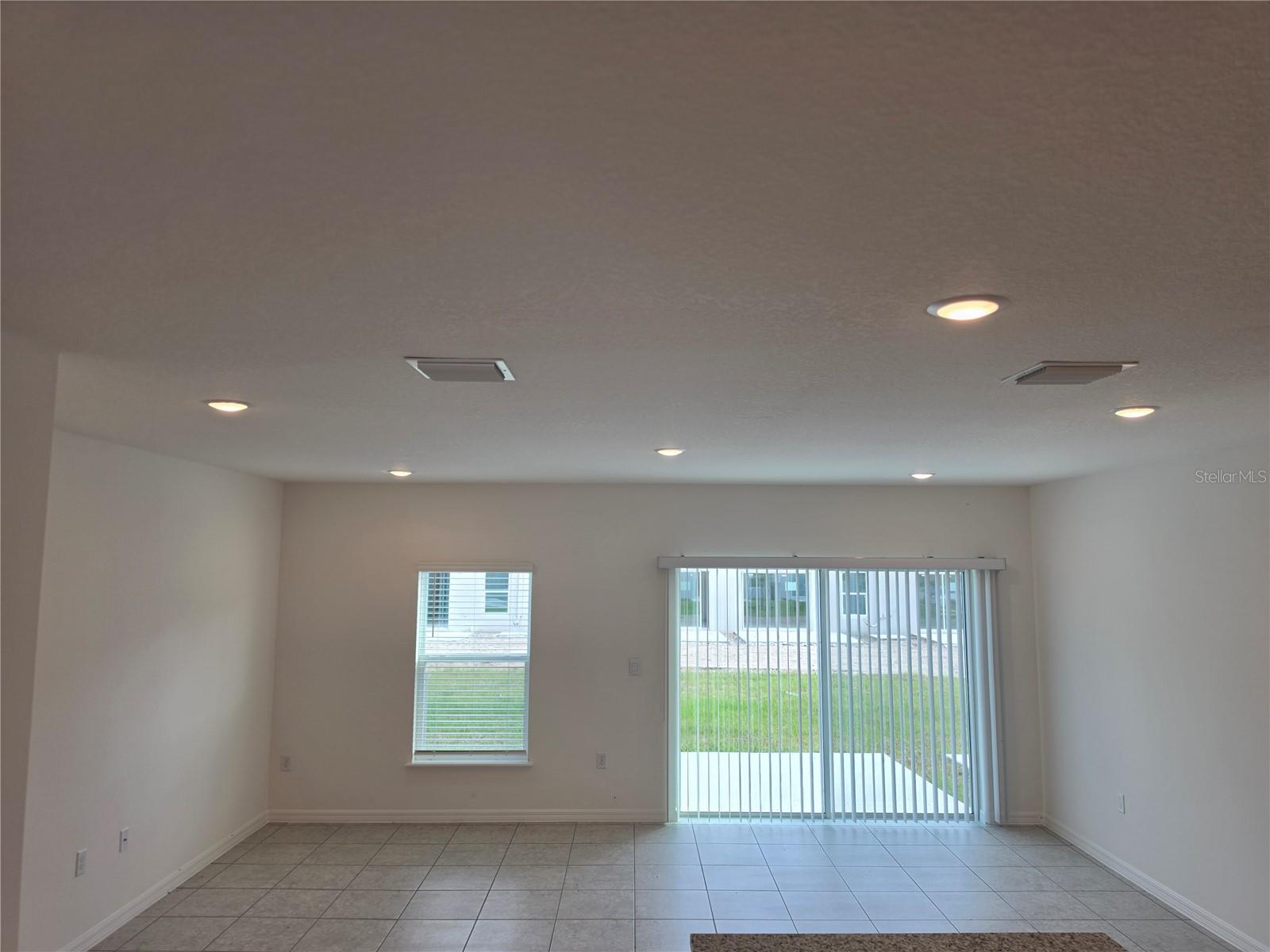 Image 8 of 55 For 3600 Summit View Way