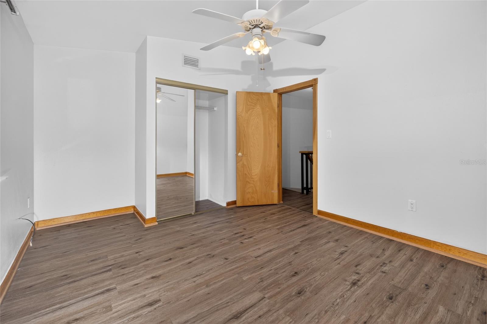 Image 15 of 24 For 3915 Mount Sterling Avenue