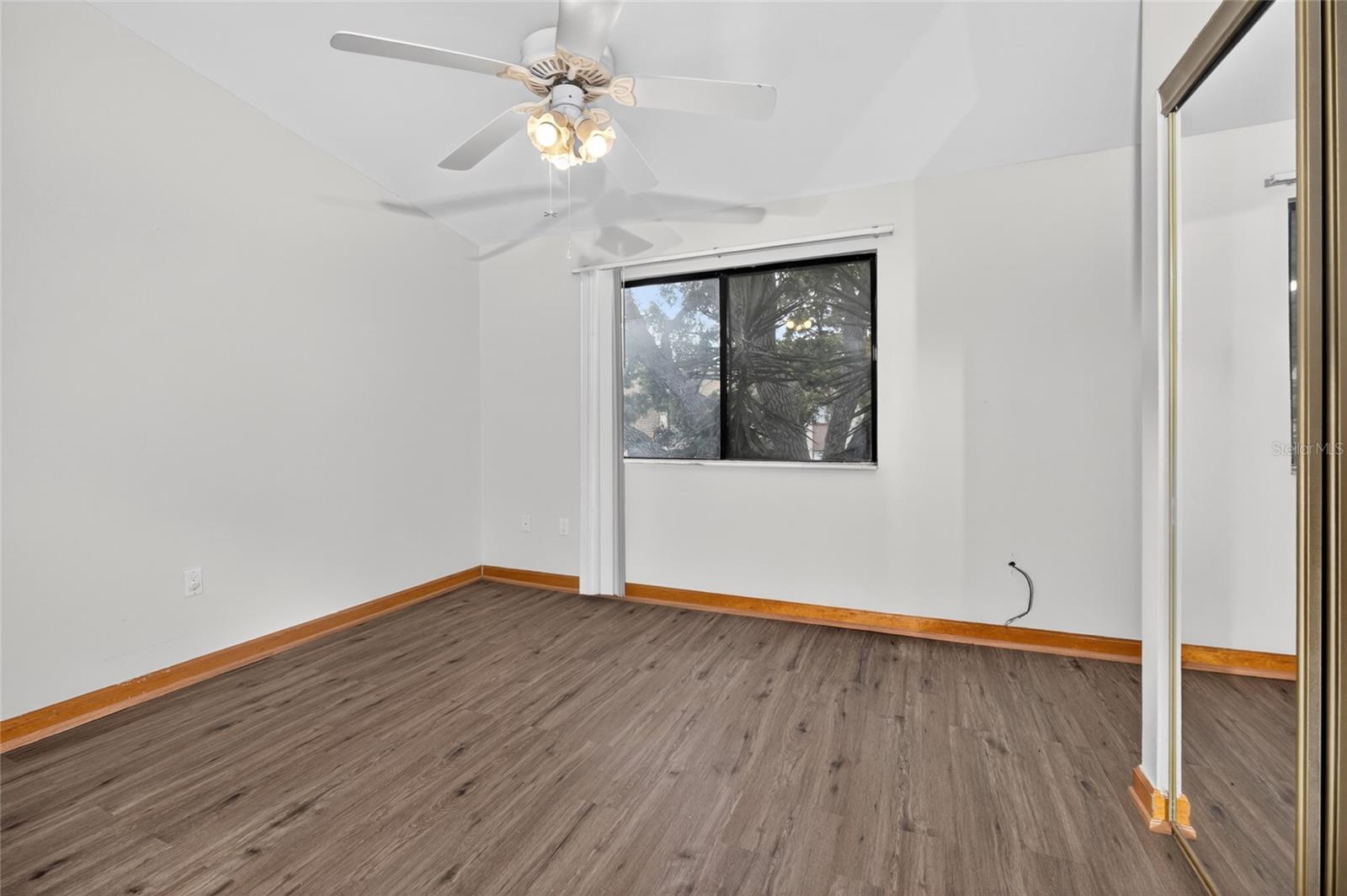 Image 16 of 24 For 3915 Mount Sterling Avenue