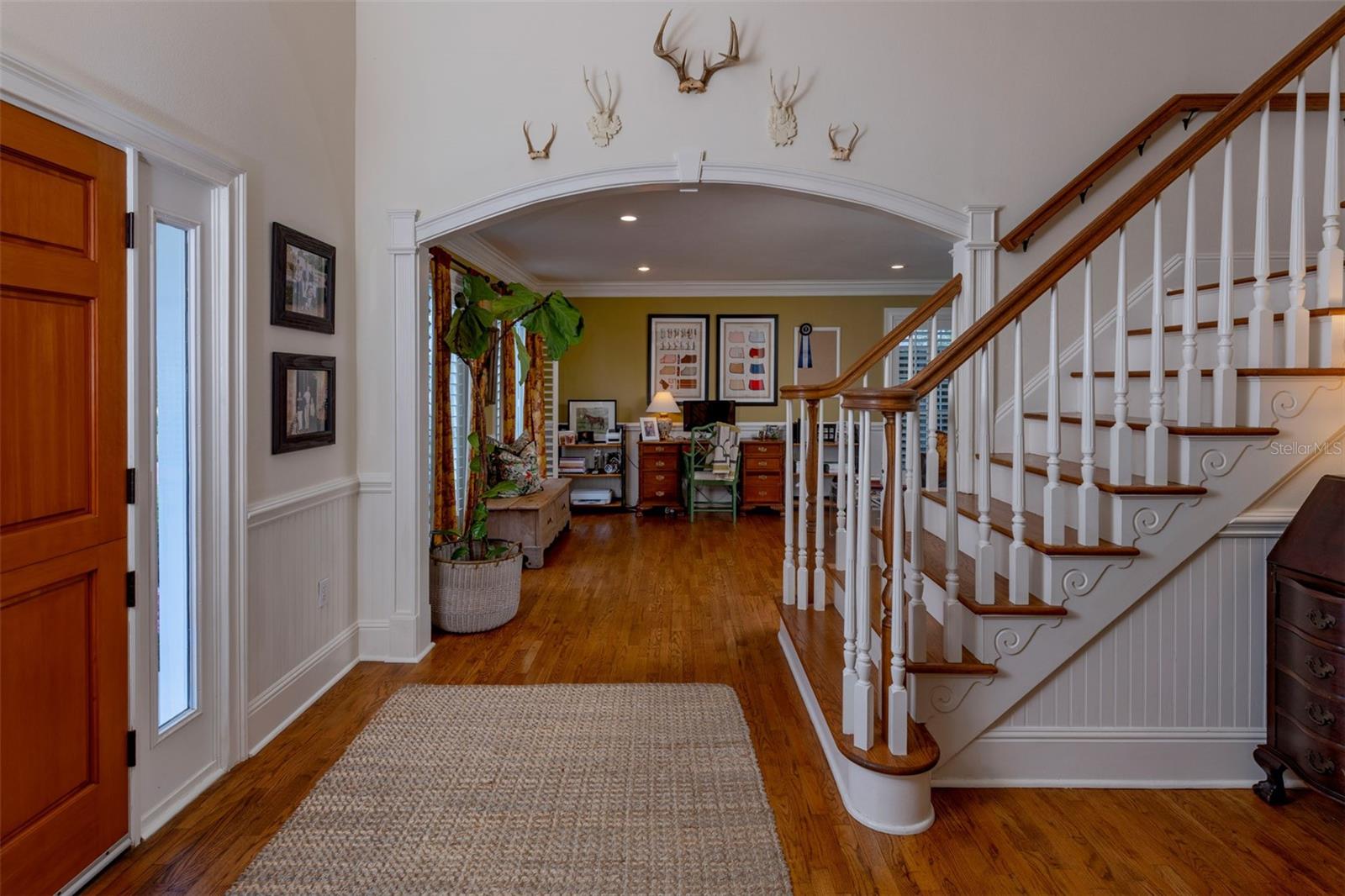 Image 12 of 69 For 530 Lake Catherine Drive
