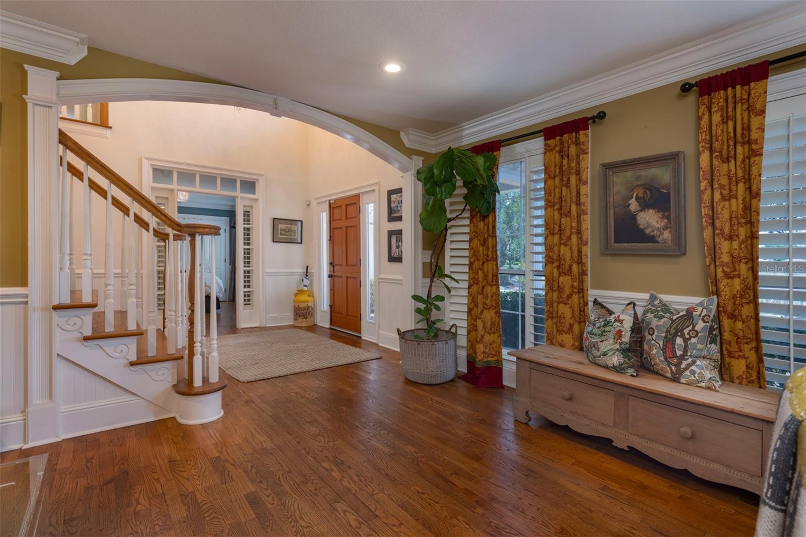 Image 14 of 69 For 530 Lake Catherine Drive