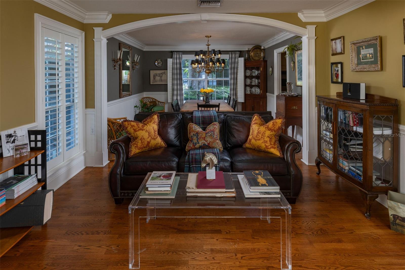 Image 15 of 69 For 530 Lake Catherine Drive