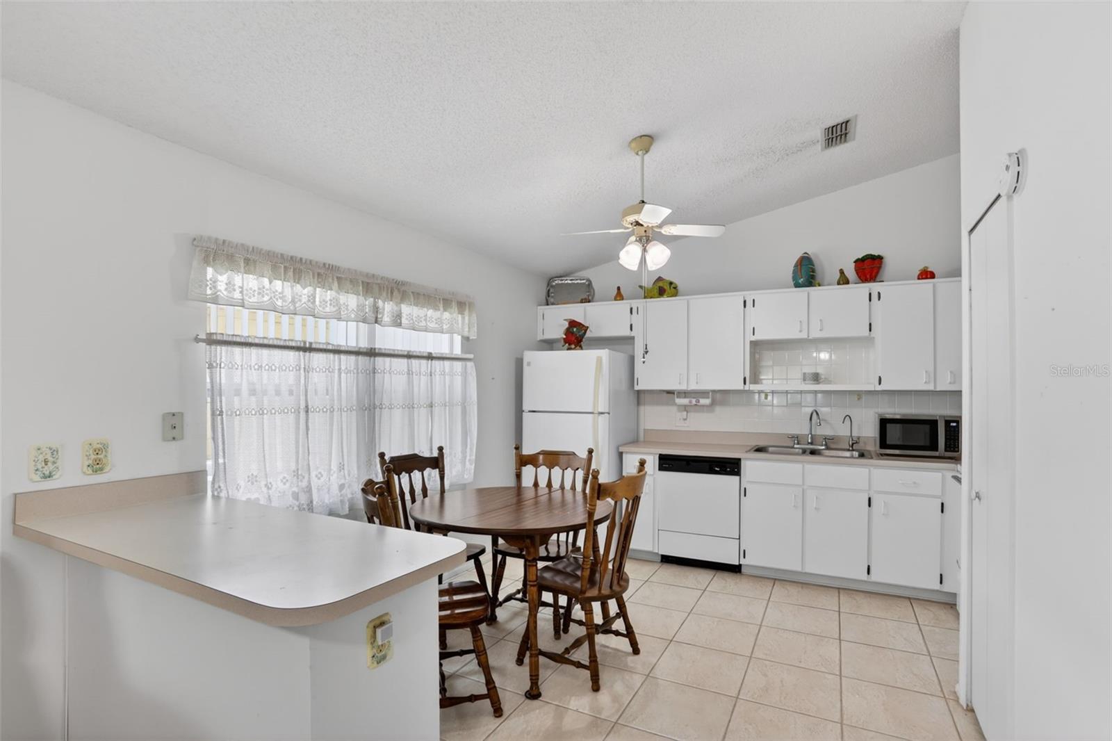 Image 3 of 29 For 1956 Garwood Drive