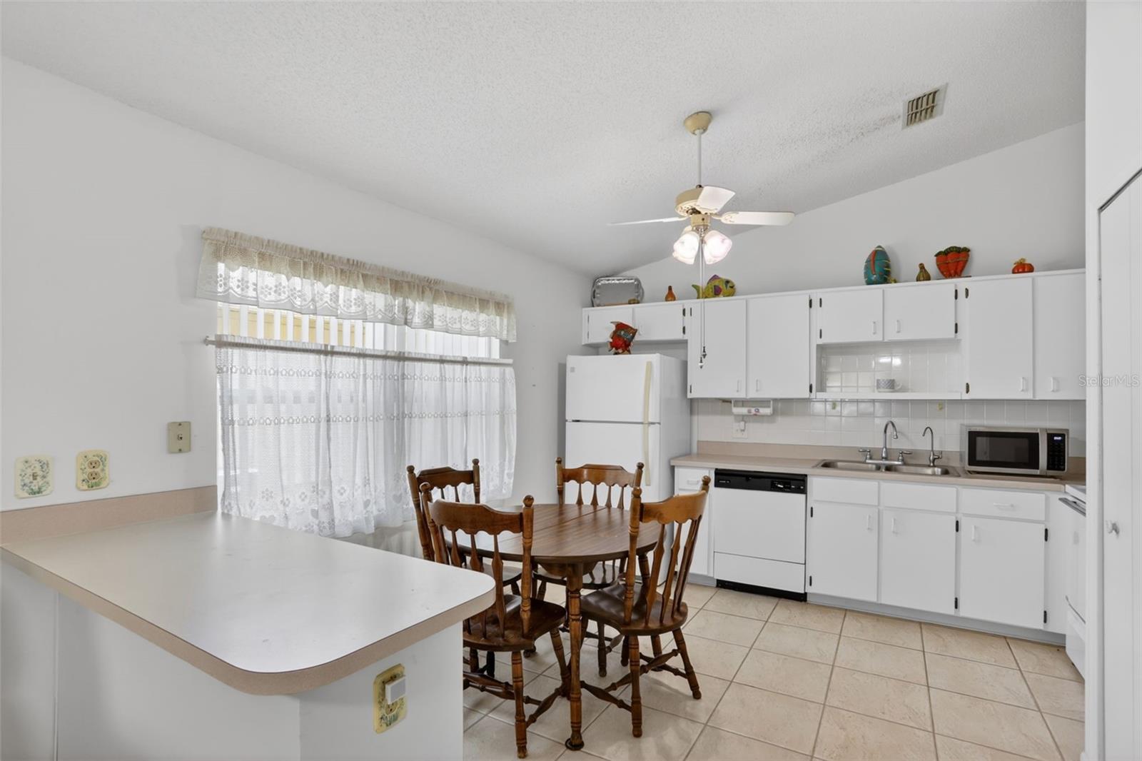 Image 5 of 29 For 1956 Garwood Drive