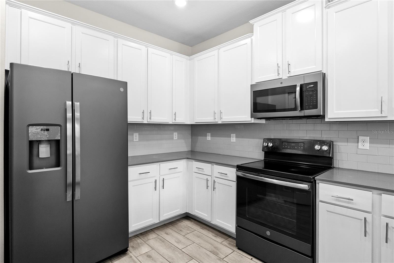 Image 11 of 42 For 9812 Red Eagle Drive
