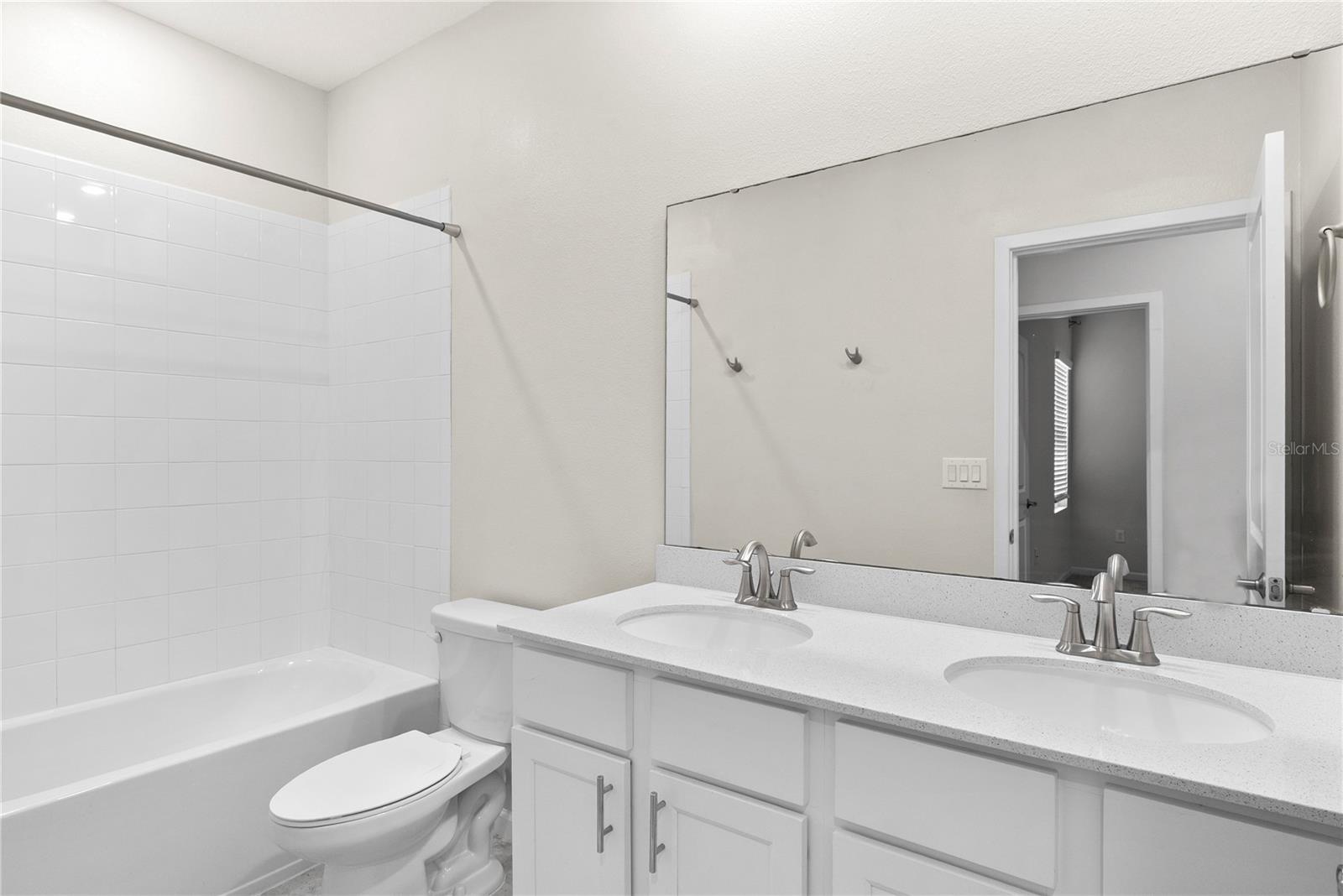 Image 29 of 42 For 9812 Red Eagle Drive