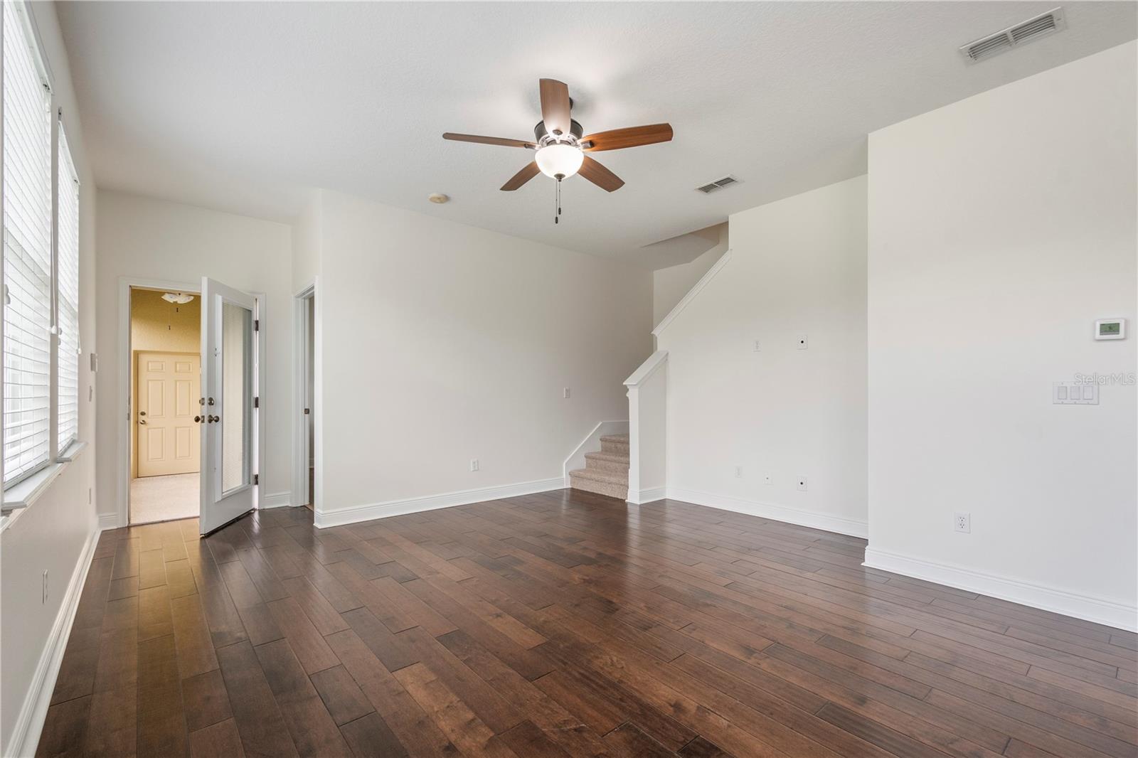 Image 12 of 45 For 7560 Bentonshire Avenue
