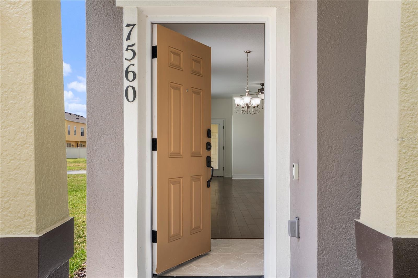 Image 3 of 45 For 7560 Bentonshire Avenue