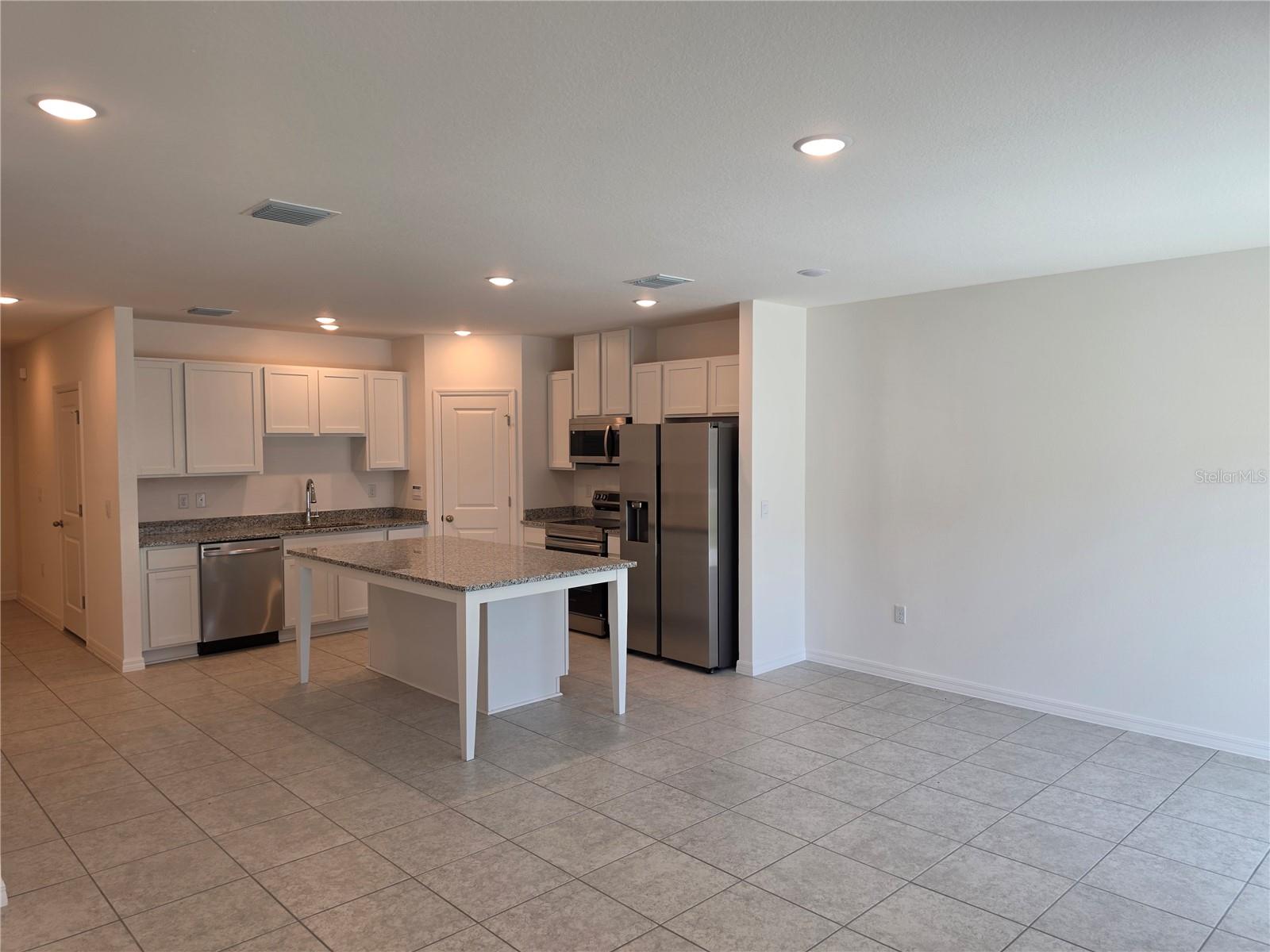 Image 11 of 49 For 3596 Summit View Way