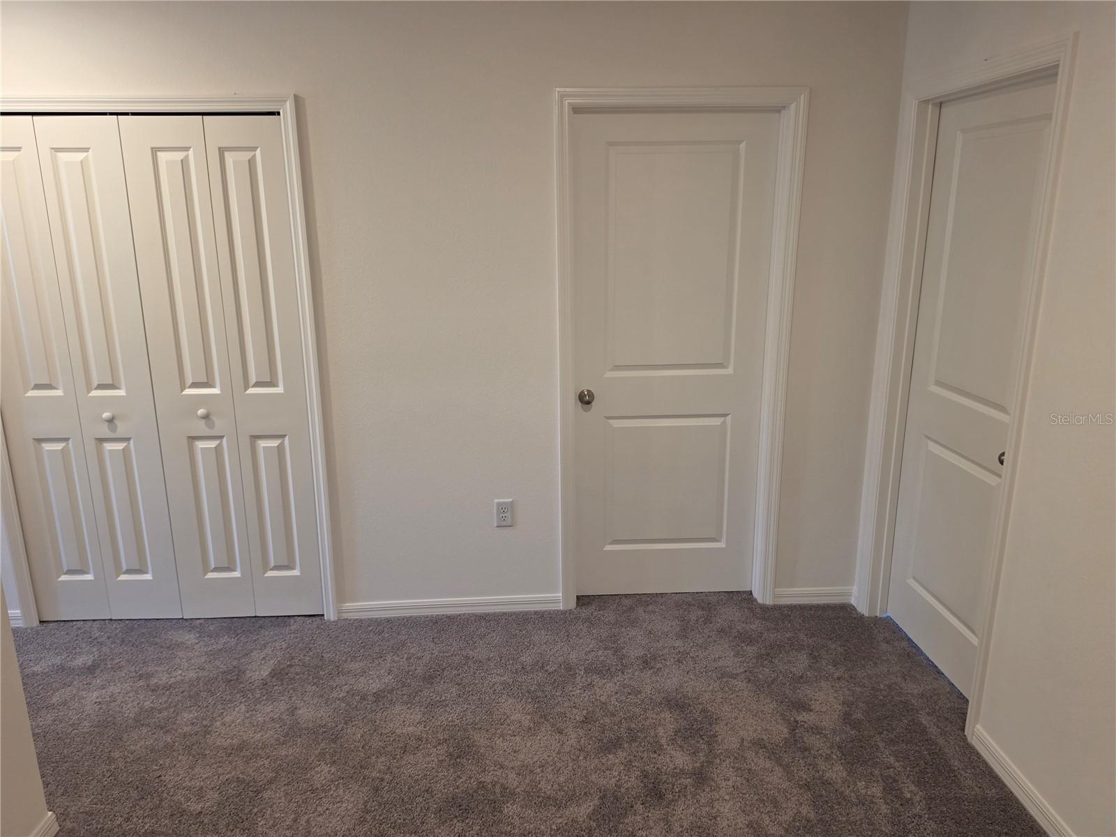 Image 22 of 49 For 3596 Summit View Way