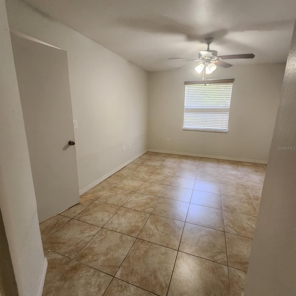 Image 7 of 21 For 3004 Parkway Boulevard 104