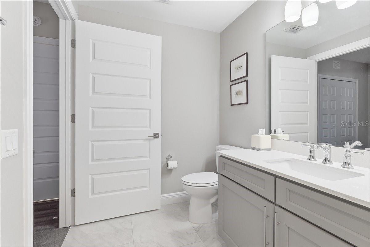 Image 12 of 49 For 16300 County Road 455  404