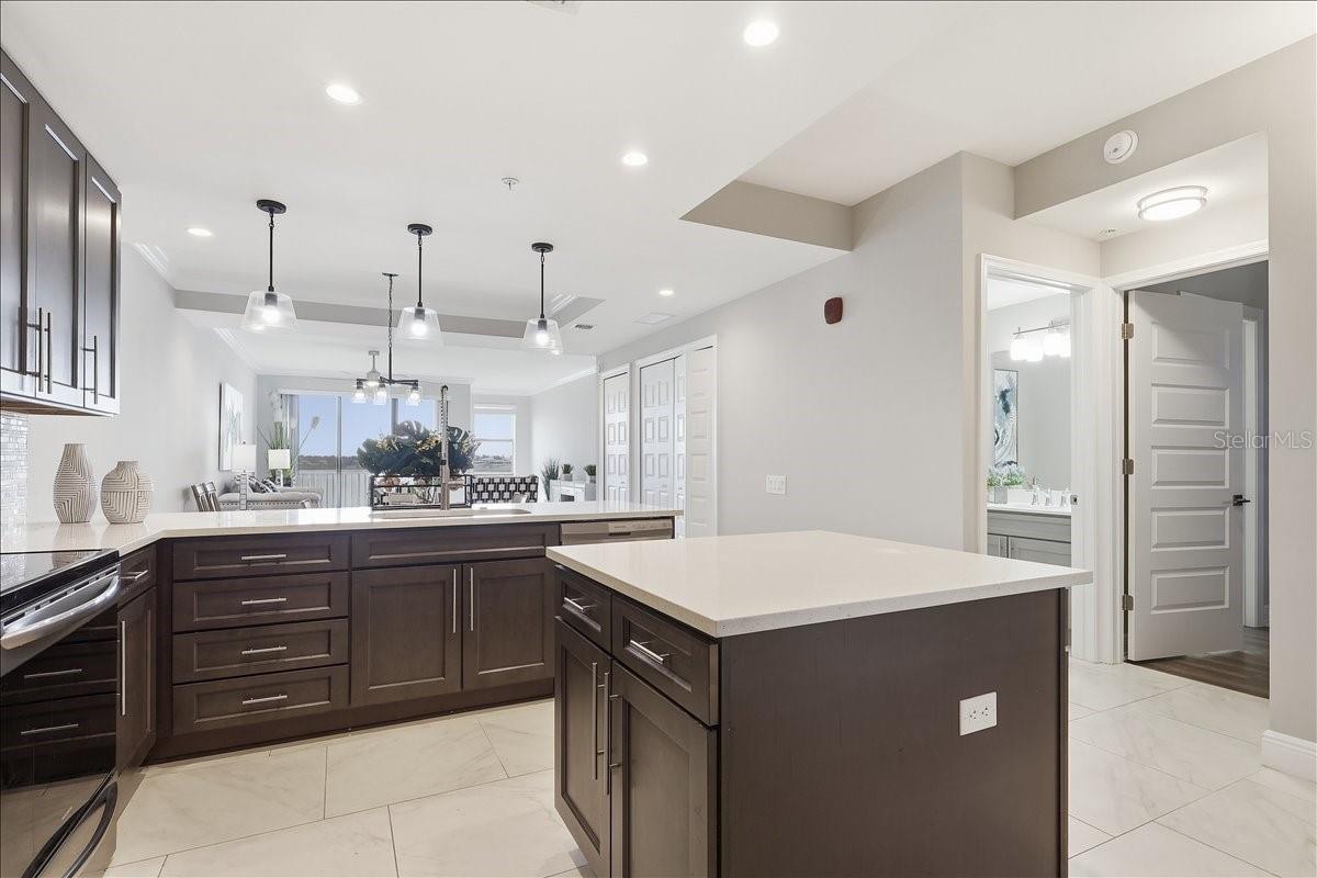 Image 3 of 49 For 16300 County Road 455  404
