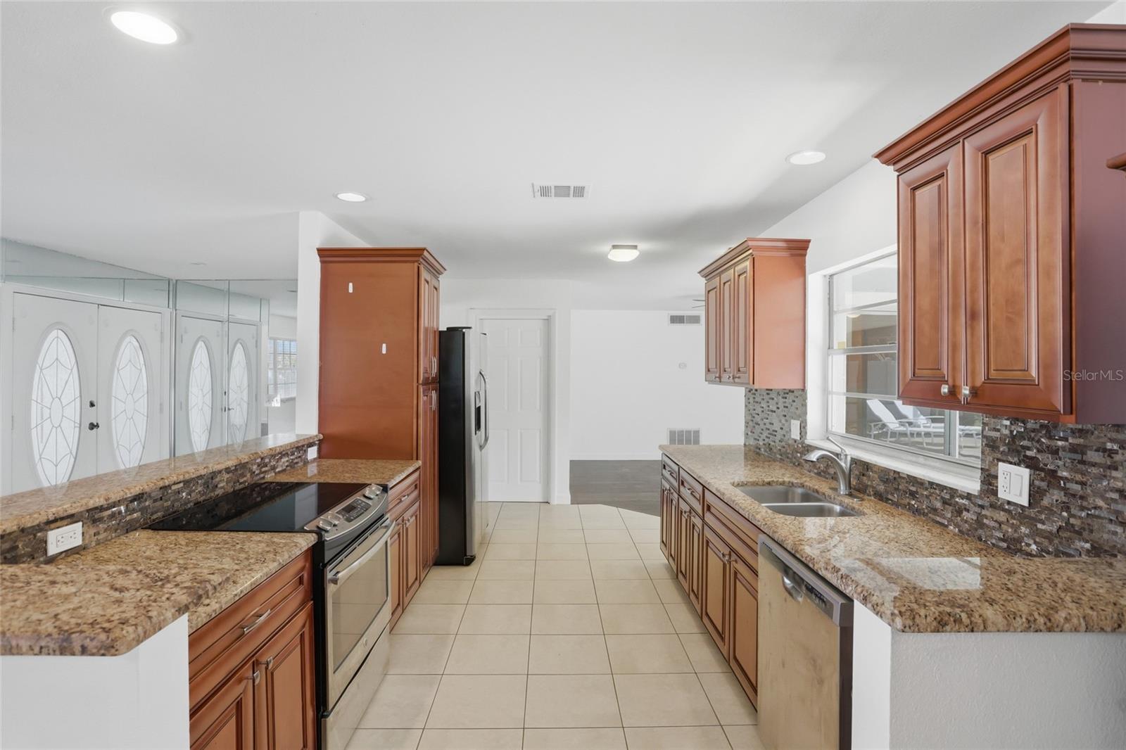 Image 10 of 30 For 1801 Gumwood Court