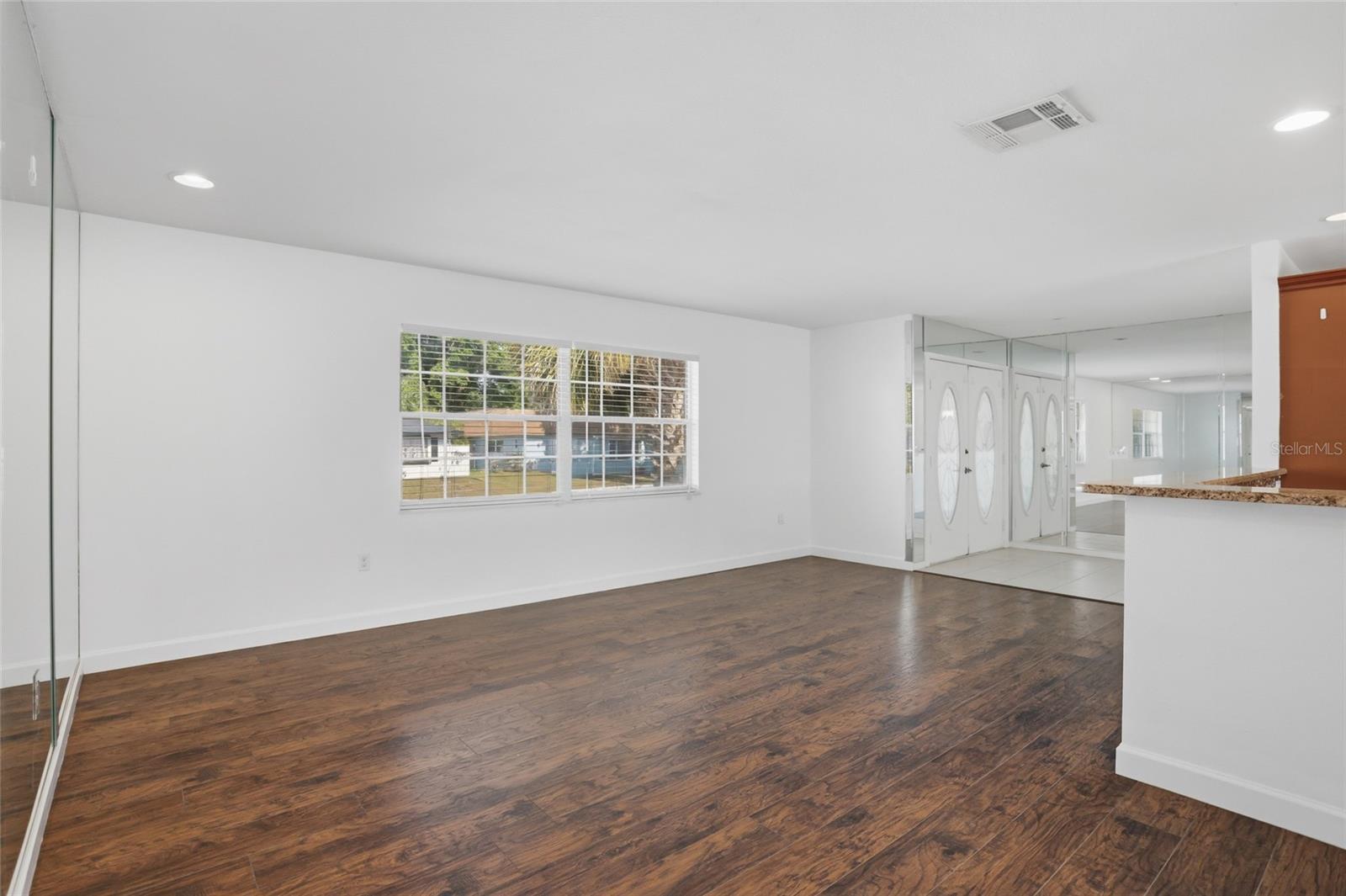 Image 14 of 30 For 1801 Gumwood Court