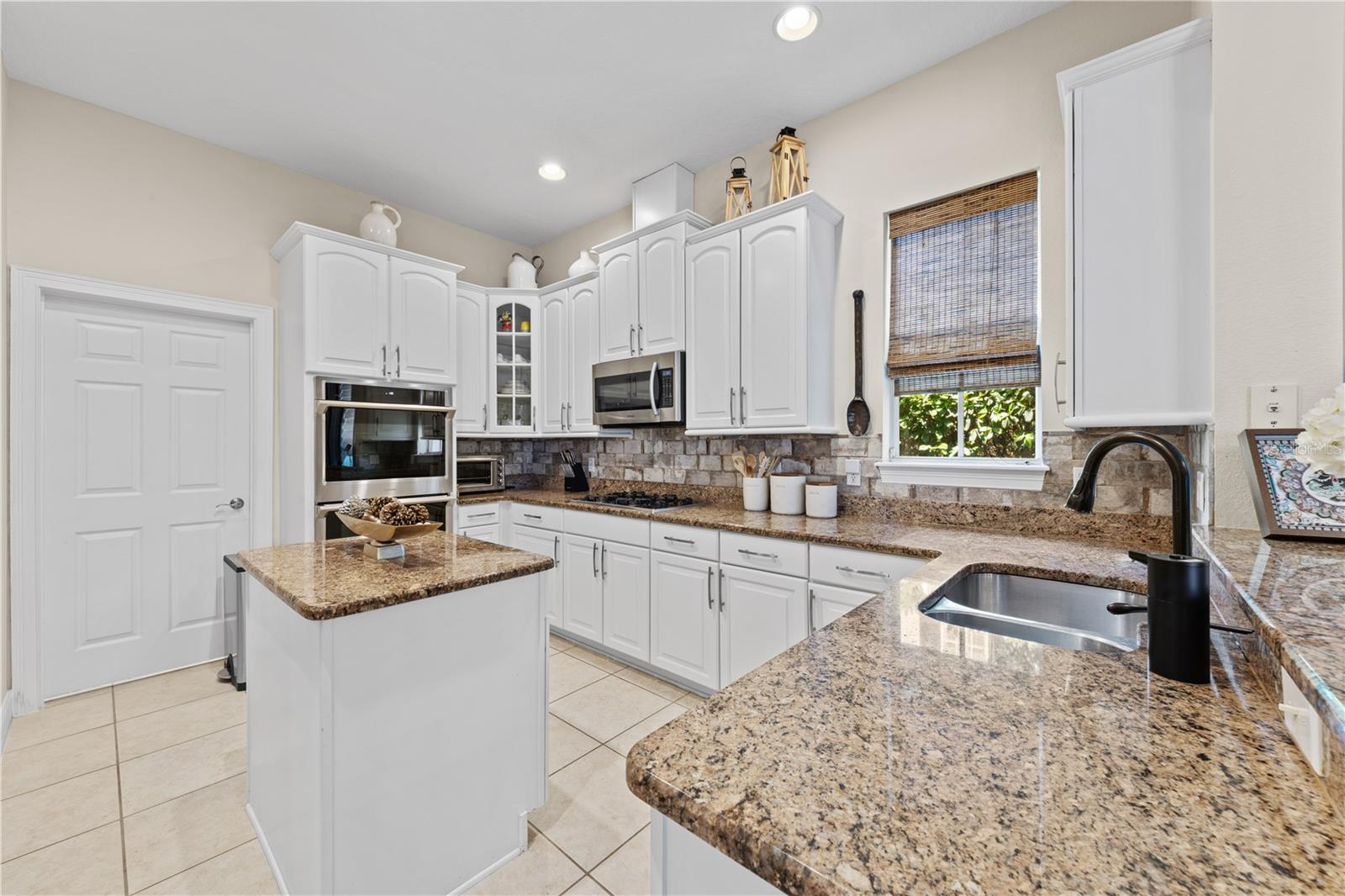 Image 12 of 61 For 11617 Camden Park Drive