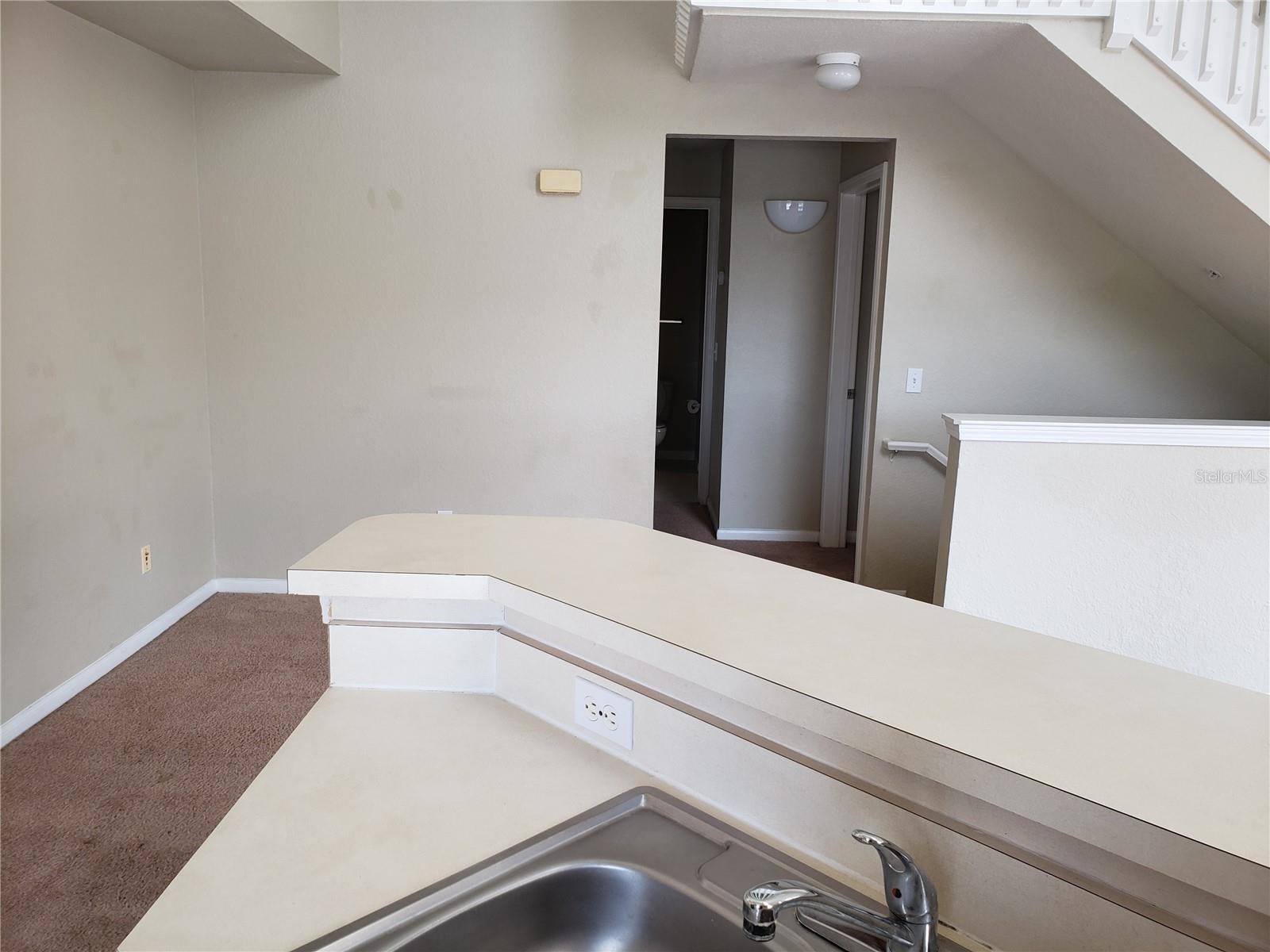 Image 5 of 14 For 9069 Lee Vista Boulevard 1210