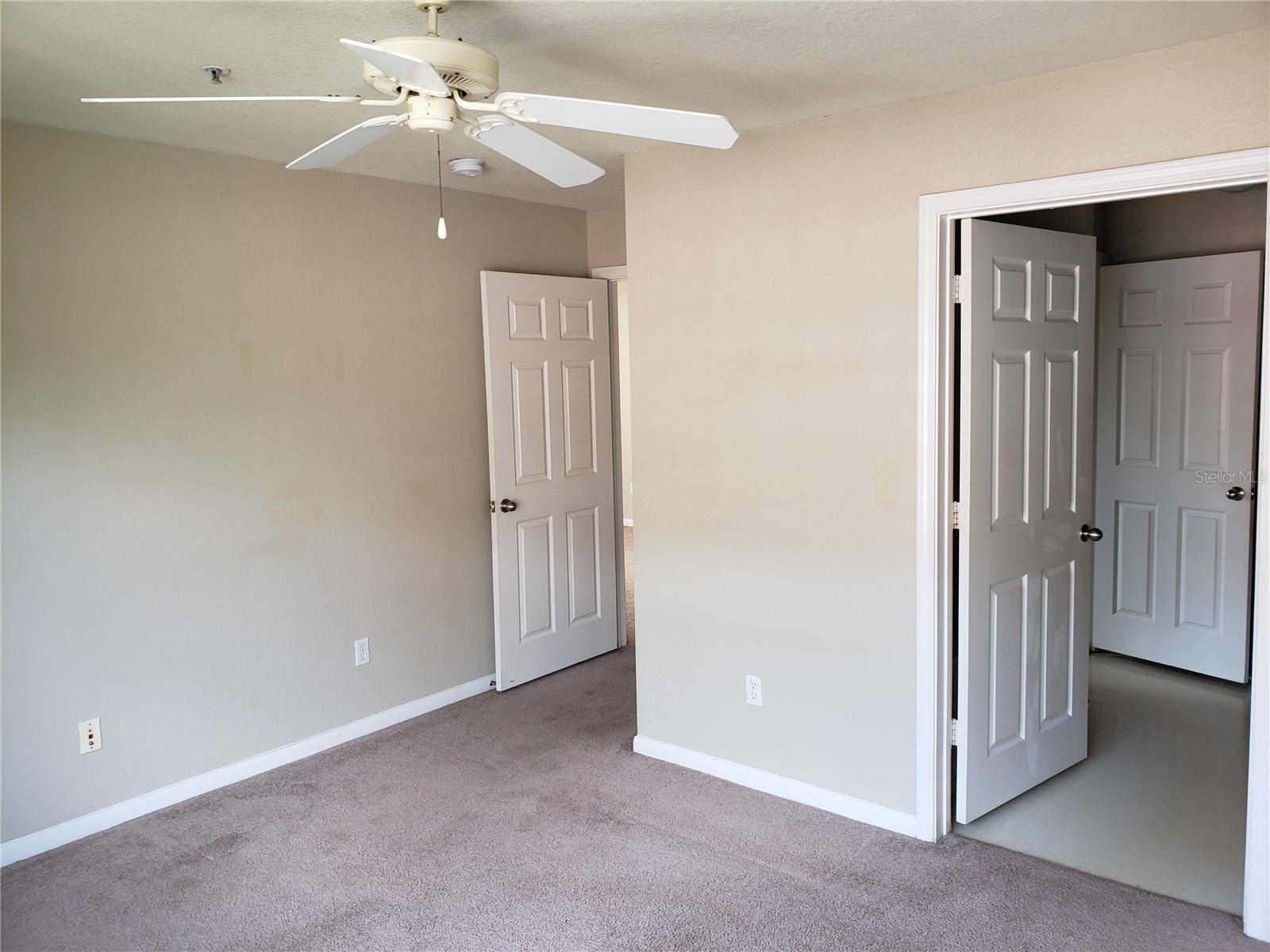 Image 6 of 14 For 9069 Lee Vista Boulevard 1210