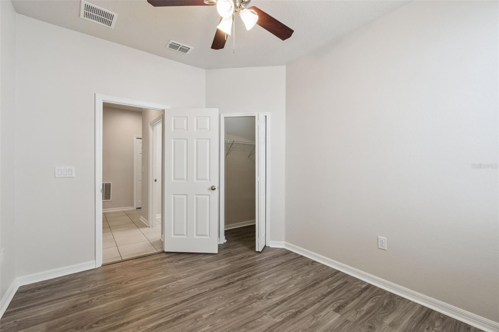 Image 11 of 31 For 2100 Nighthawk Drive